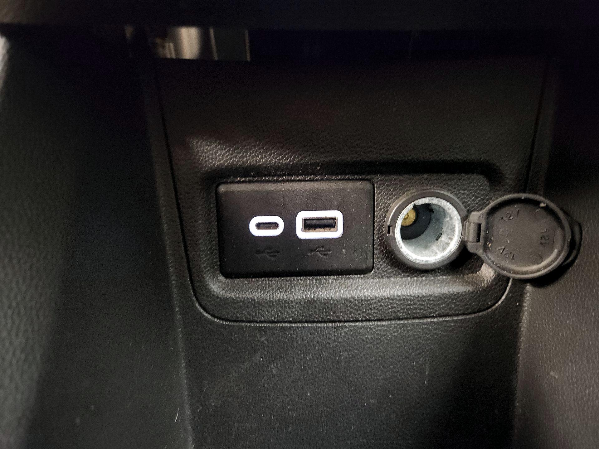 Thumbnail: 2021 Chevrolet Spark - 18