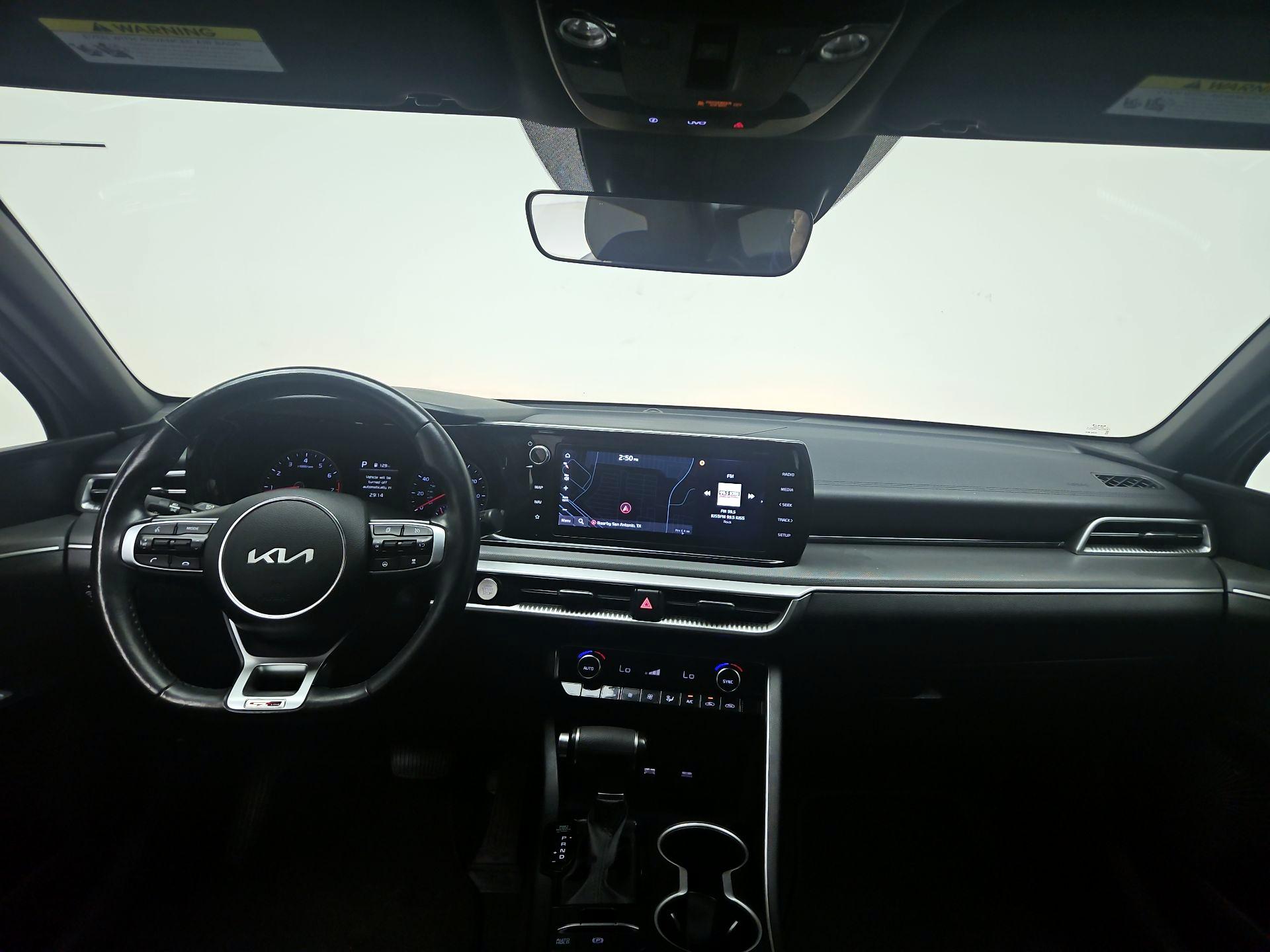 Thumbnail: 2022 Kia K5 - 9