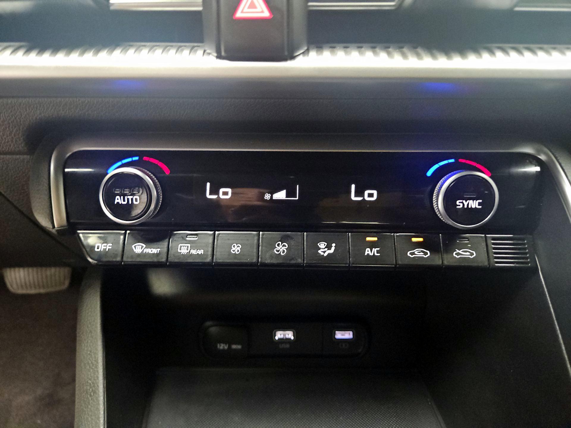 Thumbnail: 2022 Kia K5 - 17