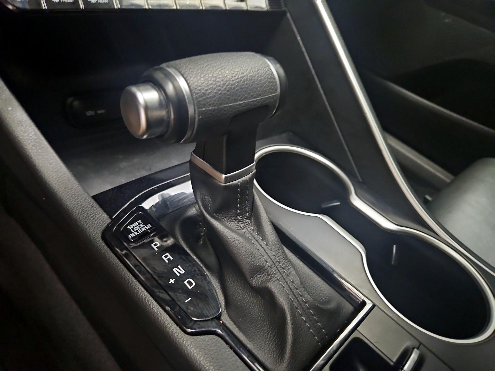 Thumbnail: 2022 Kia K5 - 18