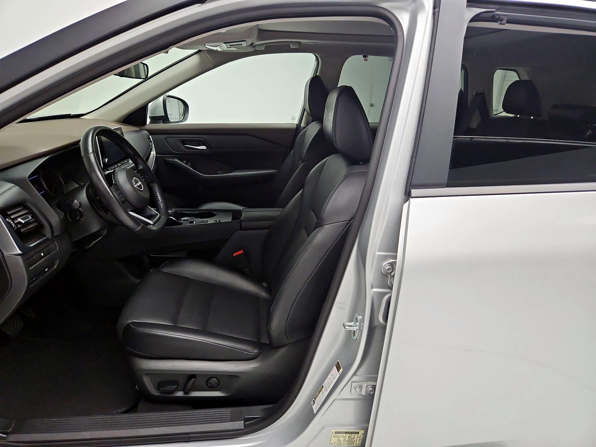 Thumbnail: 2023 Nissan Rogue - 11