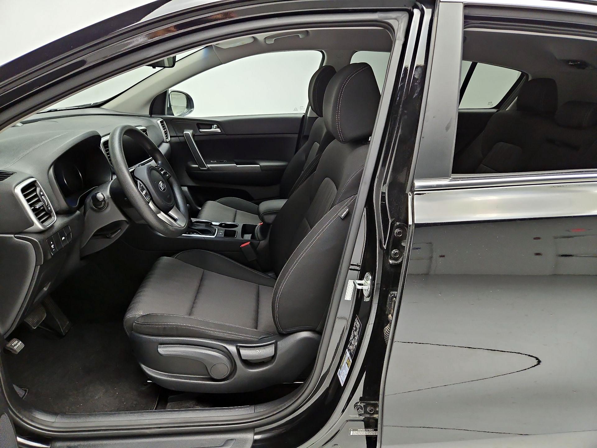 Thumbnail: 2022 Kia Sportage - 11