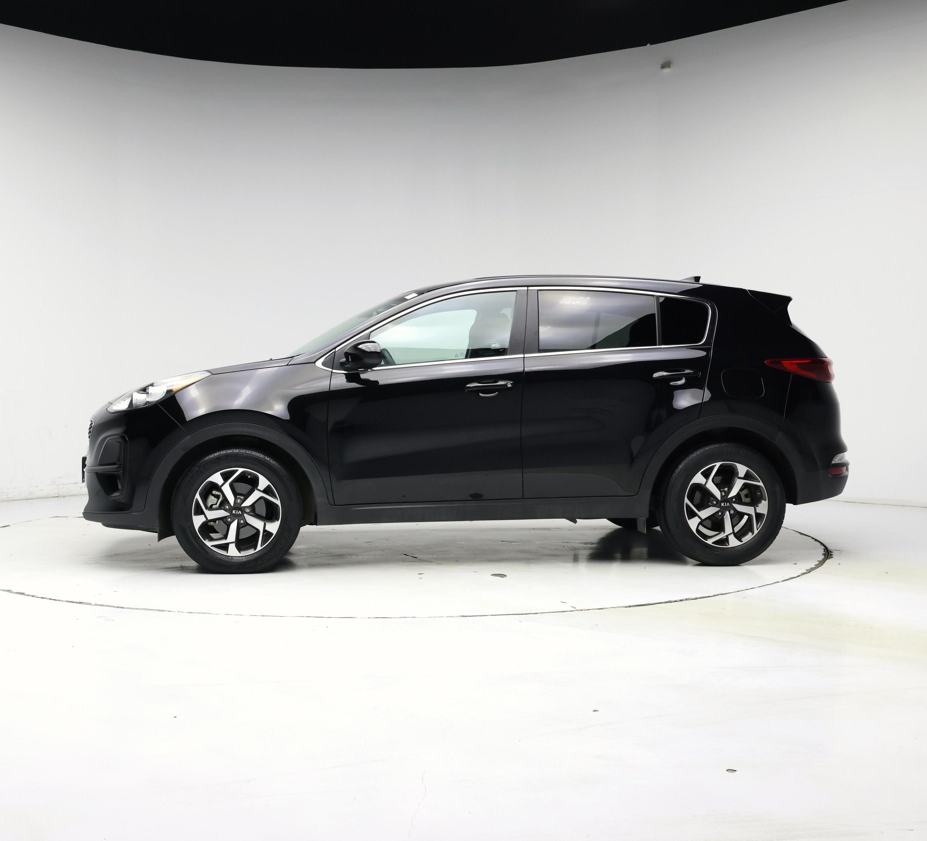 Thumbnail: 2022 Kia Sportage - 3
