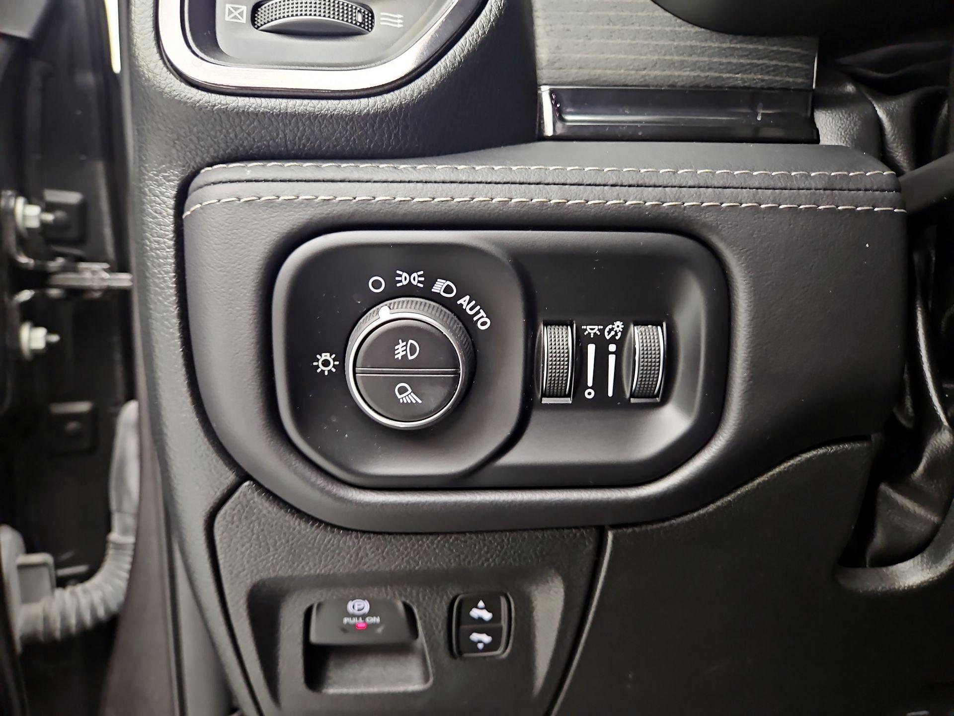 Thumbnail: 2023 RAM 1500 - 13