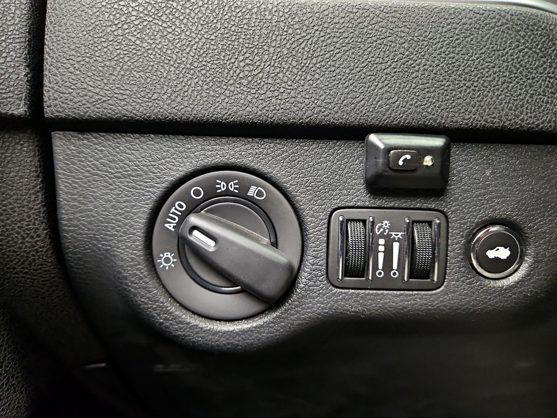 Thumbnail: 2018 Dodge Charger - 13