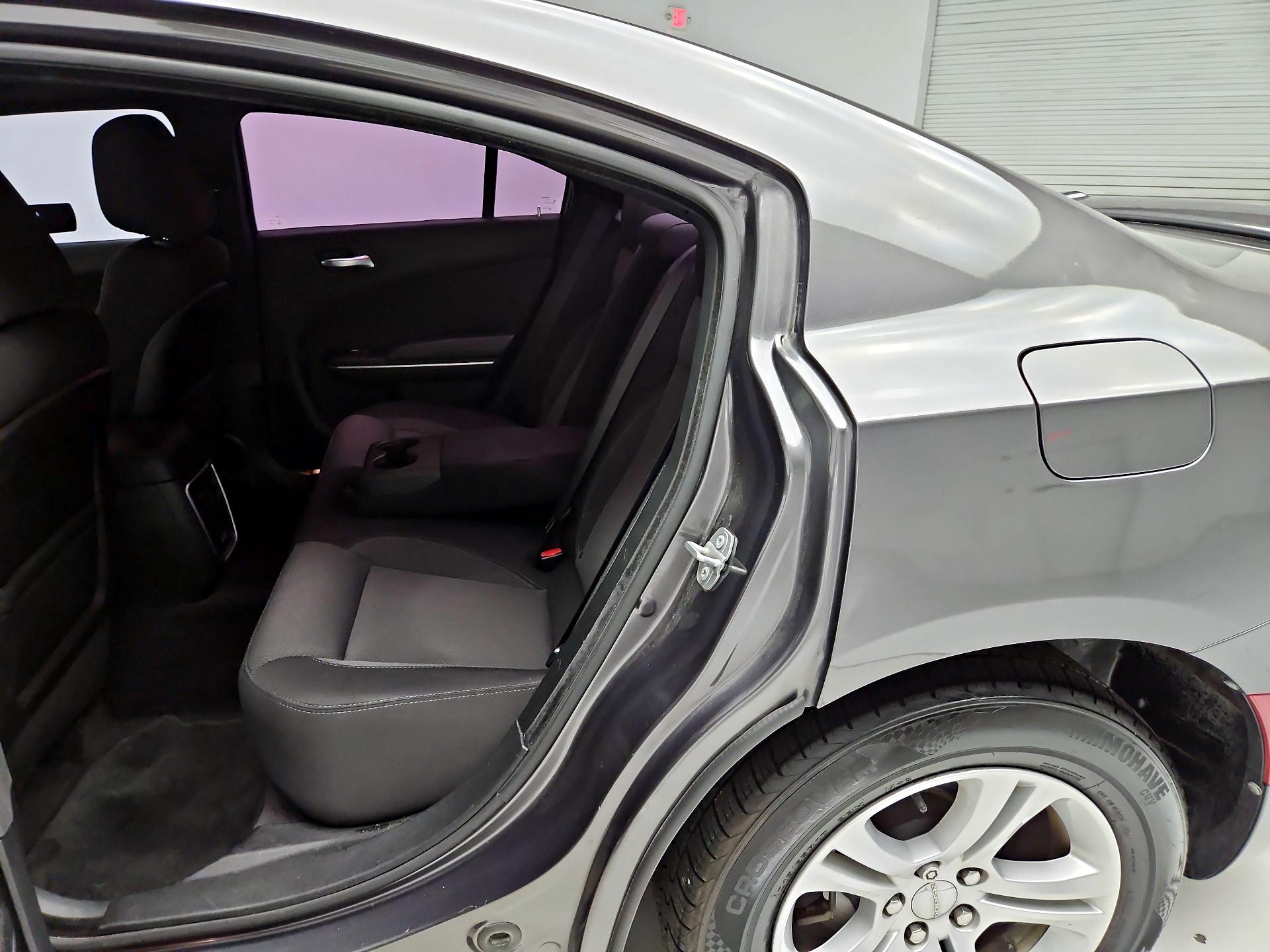 Thumbnail: 2018 Dodge Charger - 19