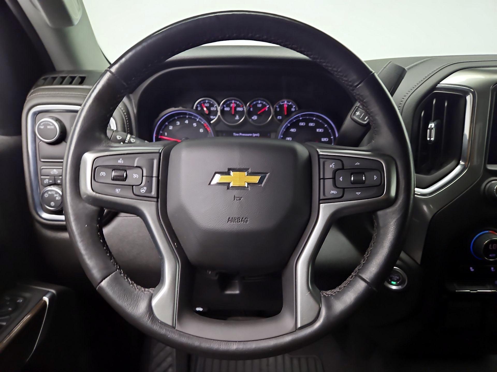Thumbnail: 2021 Chevrolet Silverado 1500 - 10