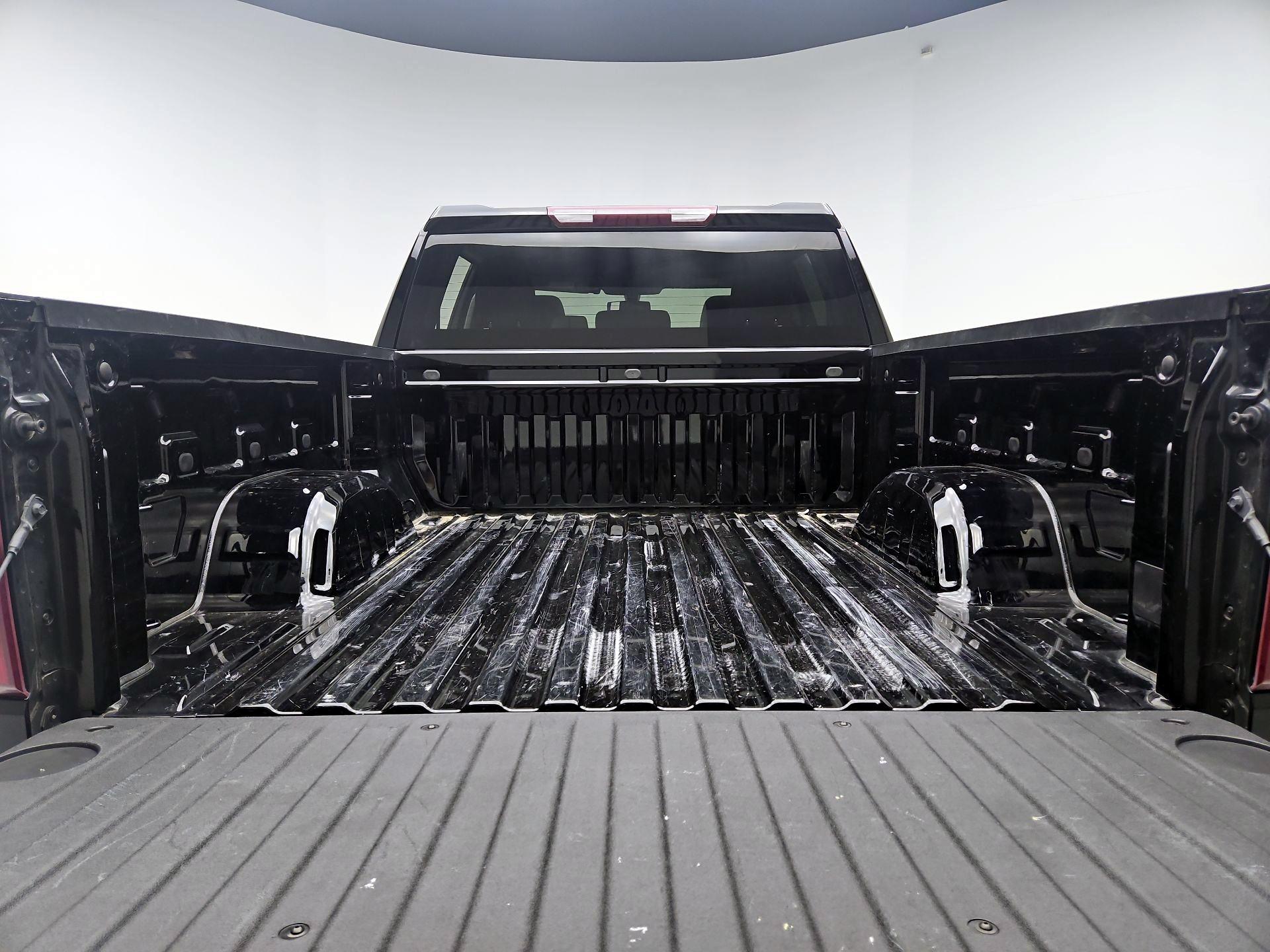 Thumbnail: 2021 Chevrolet Silverado 1500 - 20