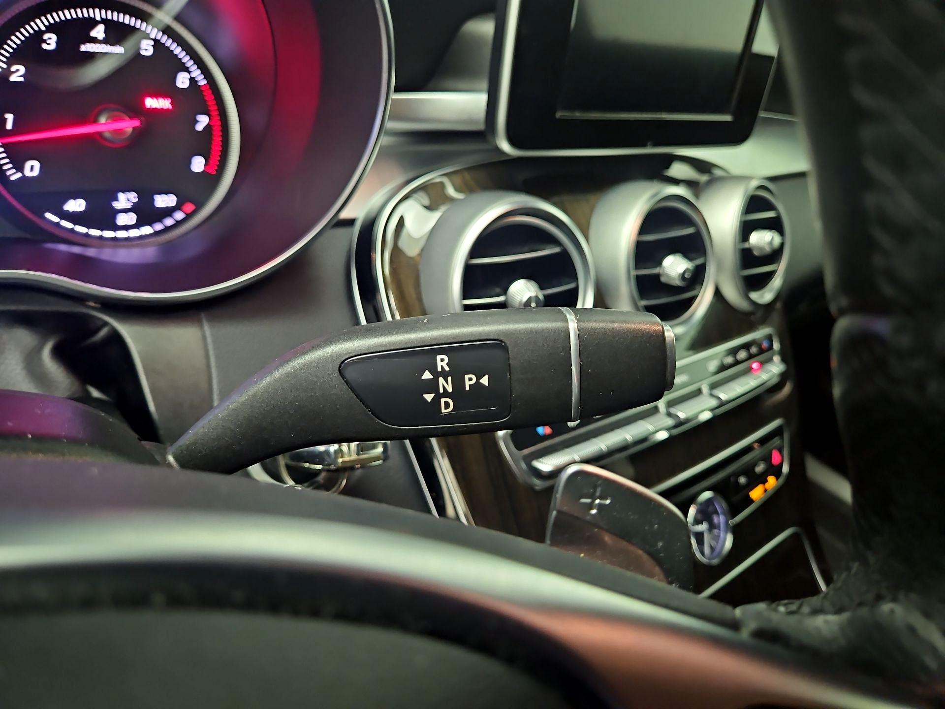 Thumbnail: 2017 Mercedes-Benz C-Class - 17