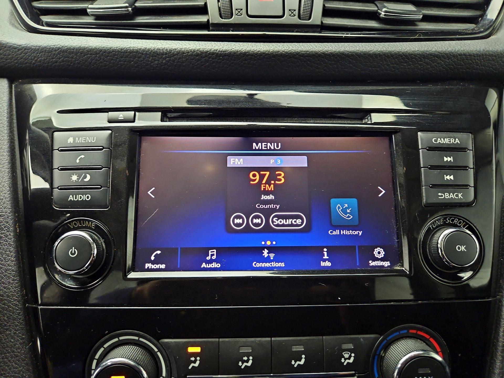Thumbnail: 2019 Nissan Rogue Sport - 15