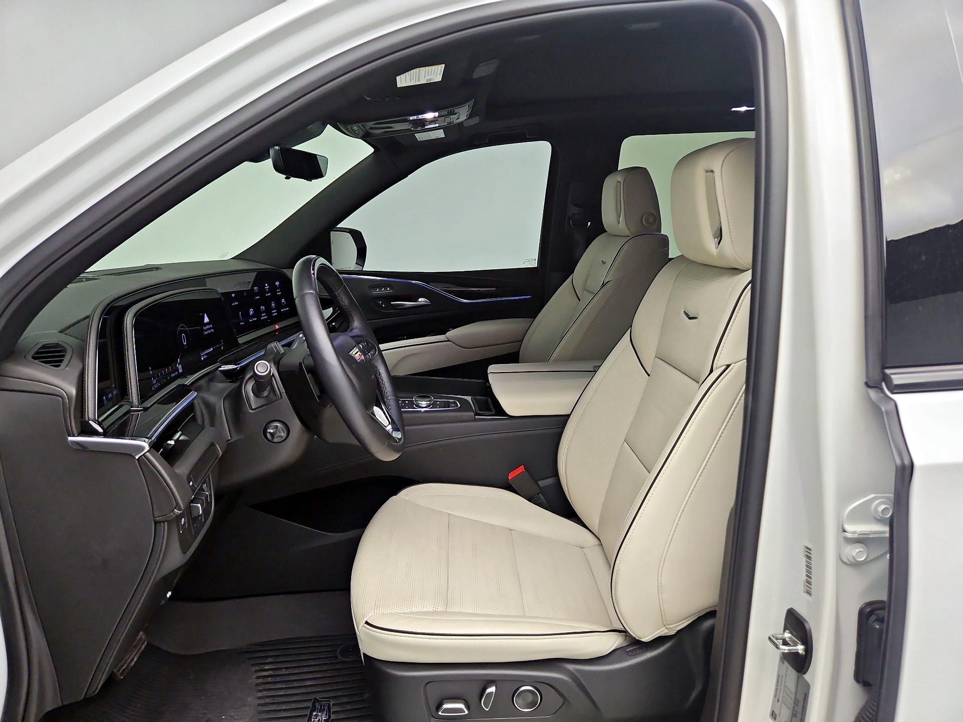 Thumbnail: 2024 Cadillac Escalade - 11