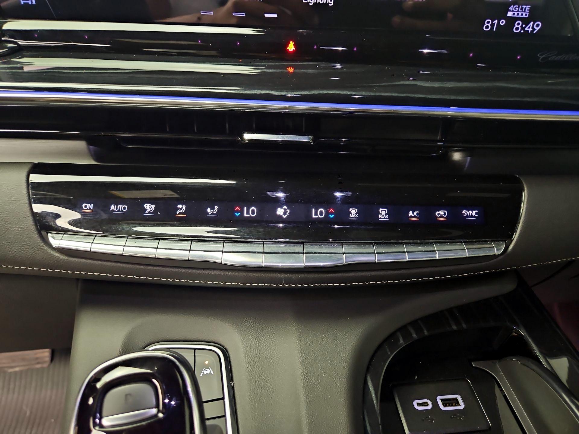 Thumbnail: 2024 Cadillac Escalade - 17