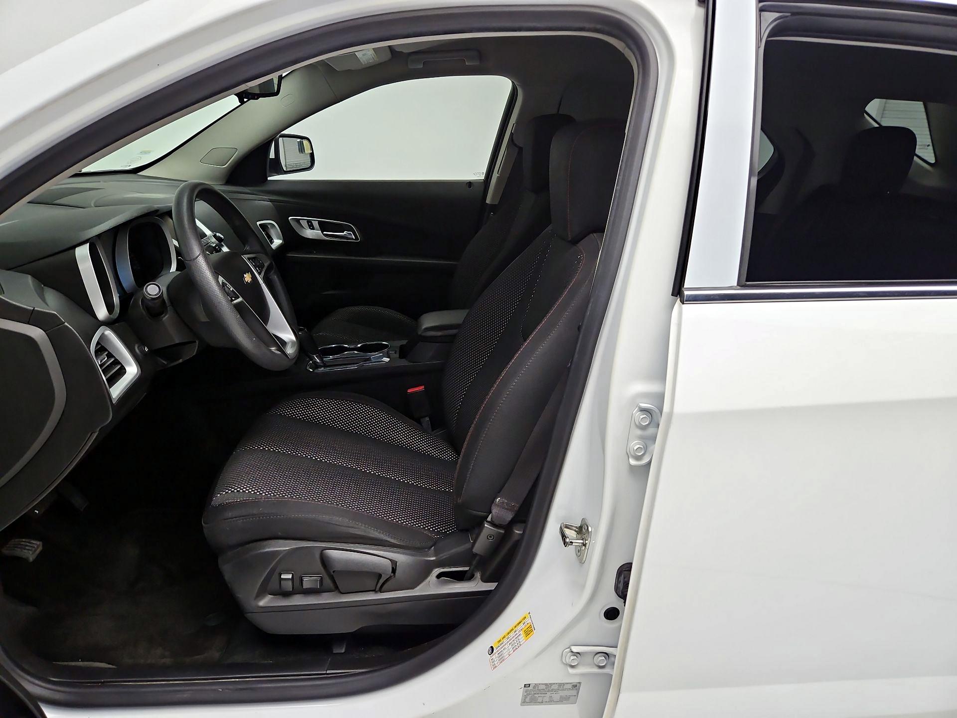 Thumbnail: 2017 Chevrolet Equinox - 11