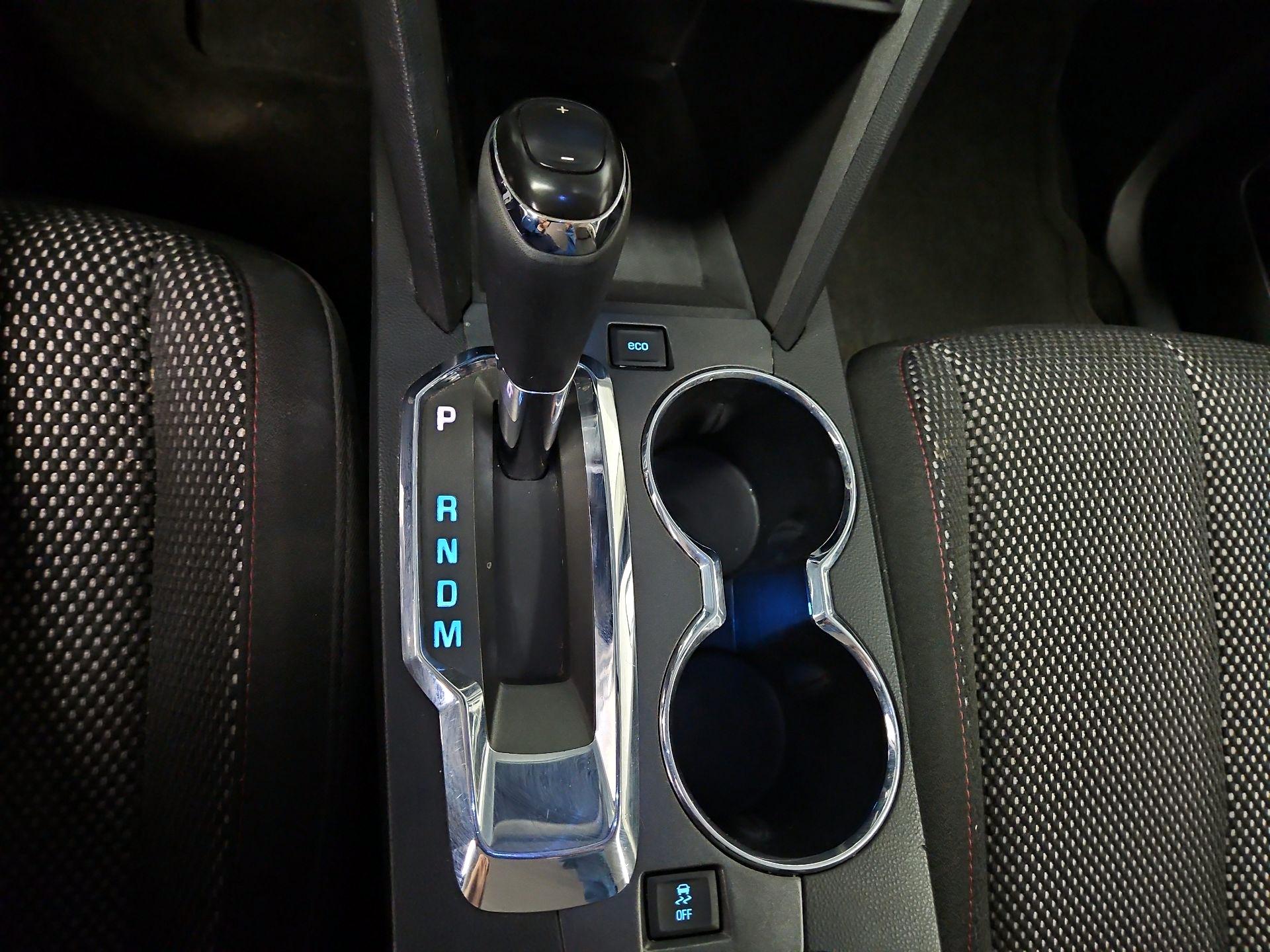 Thumbnail: 2017 Chevrolet Equinox - 16