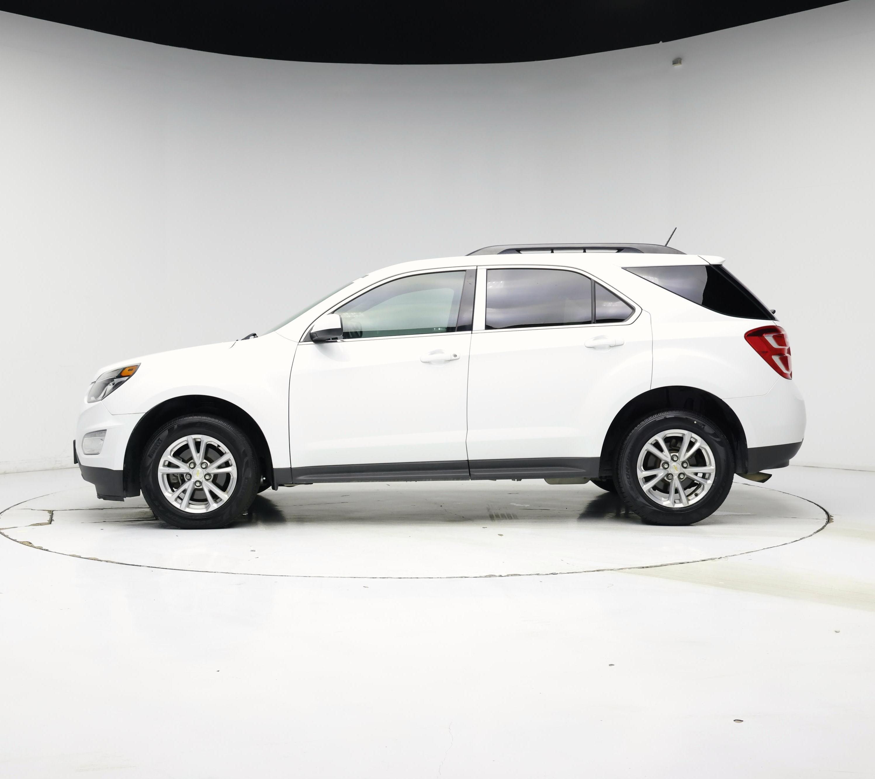 Thumbnail: 2017 Chevrolet Equinox - 3
