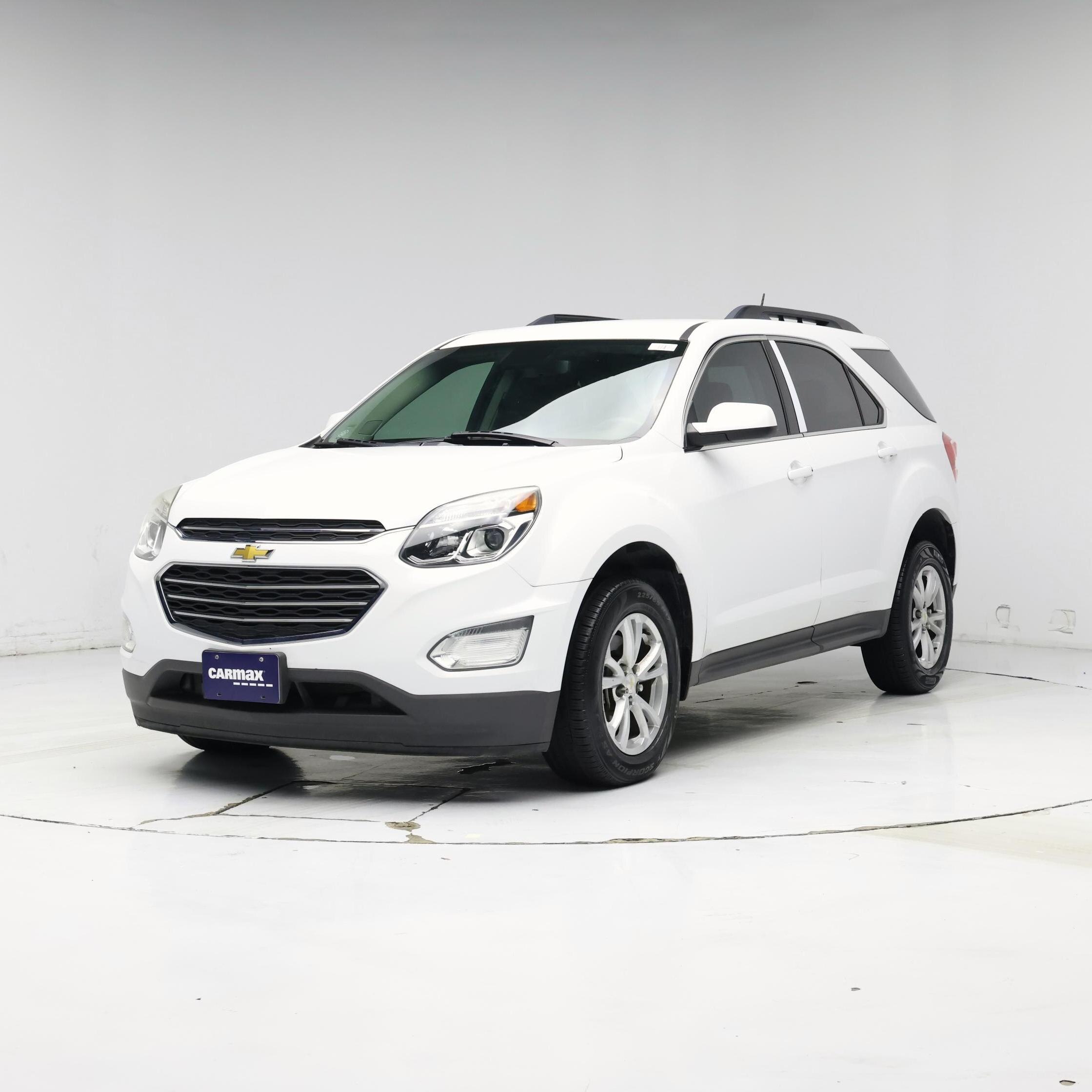 Thumbnail: 2017 Chevrolet Equinox - 4