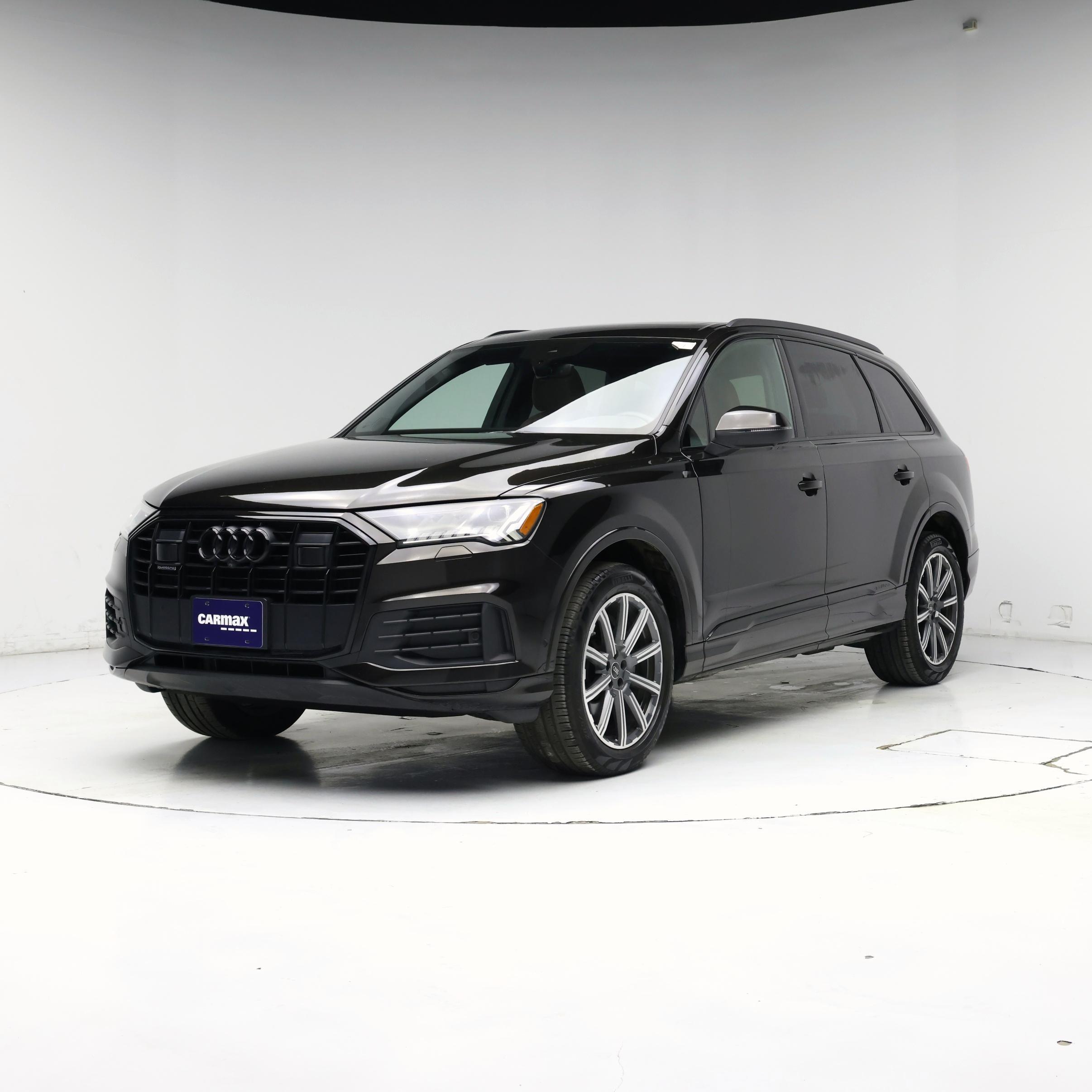 Thumbnail: 2023 Audi Q7 - 4