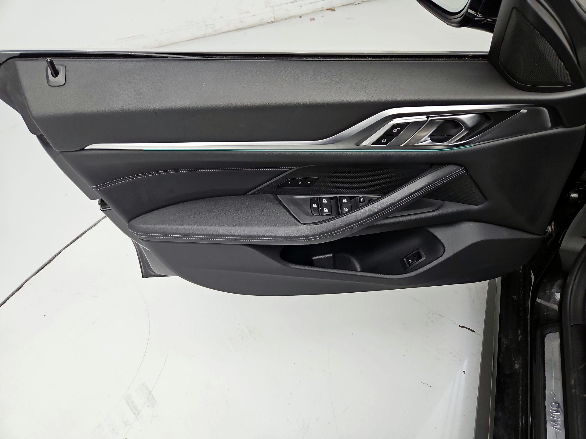 Thumbnail: 2022 BMW 4 Series - 12