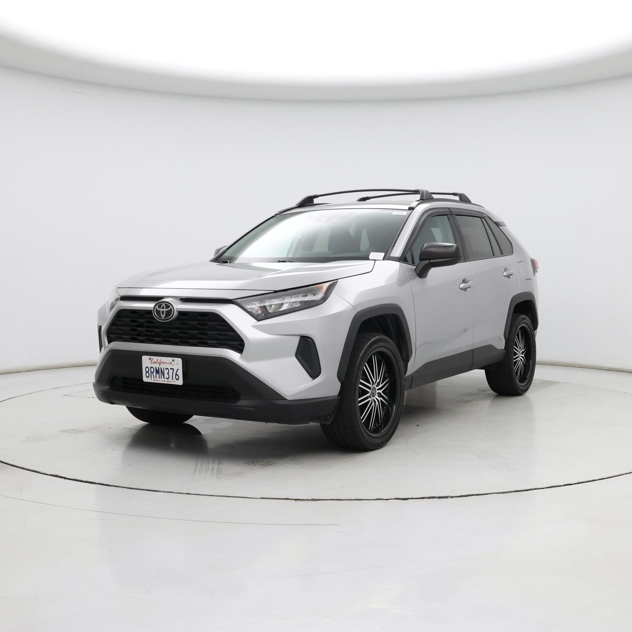 Thumbnail: 2020 Toyota RAV4 - 4