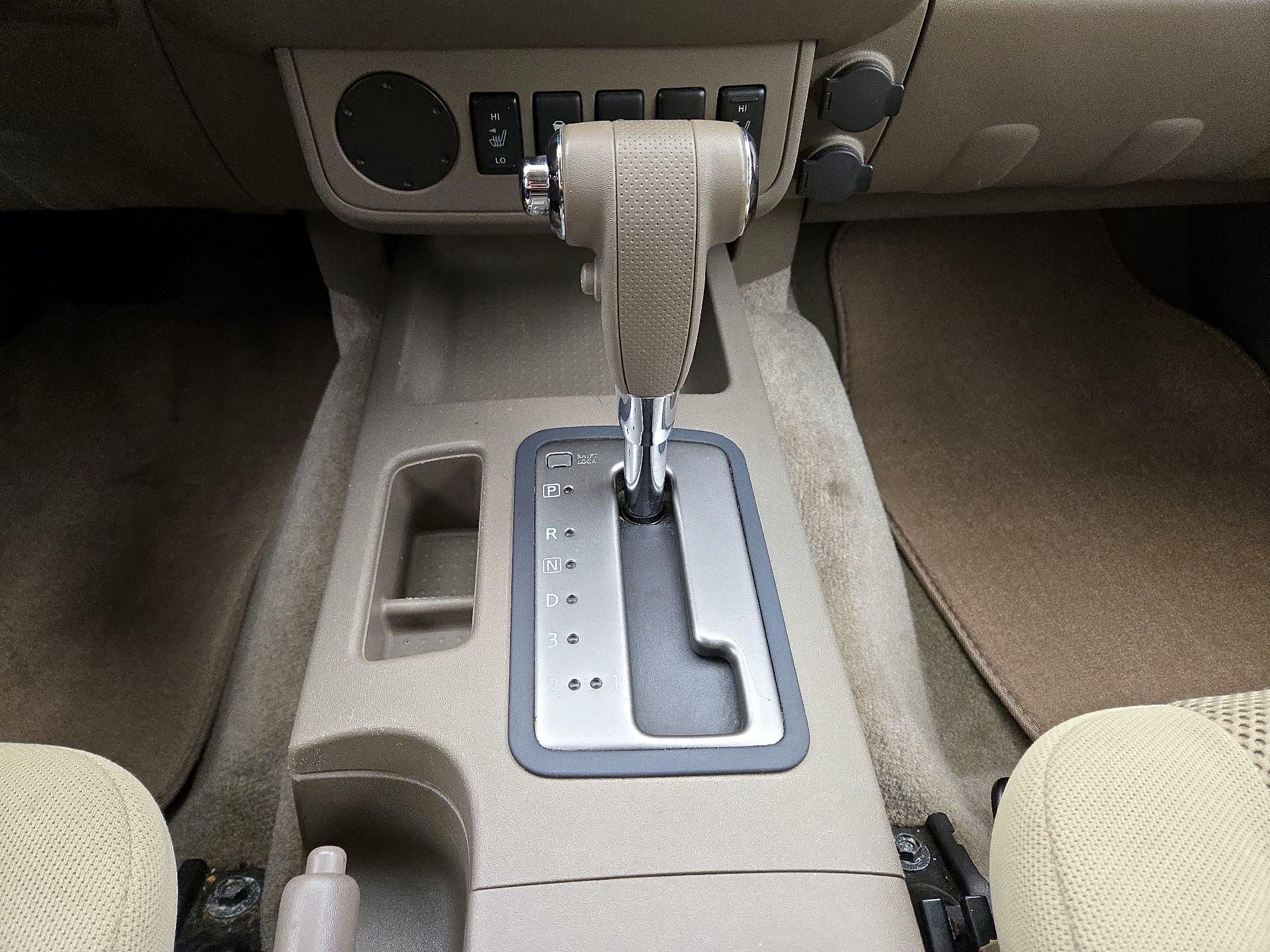 Thumbnail: 2014 Nissan Frontier - 17