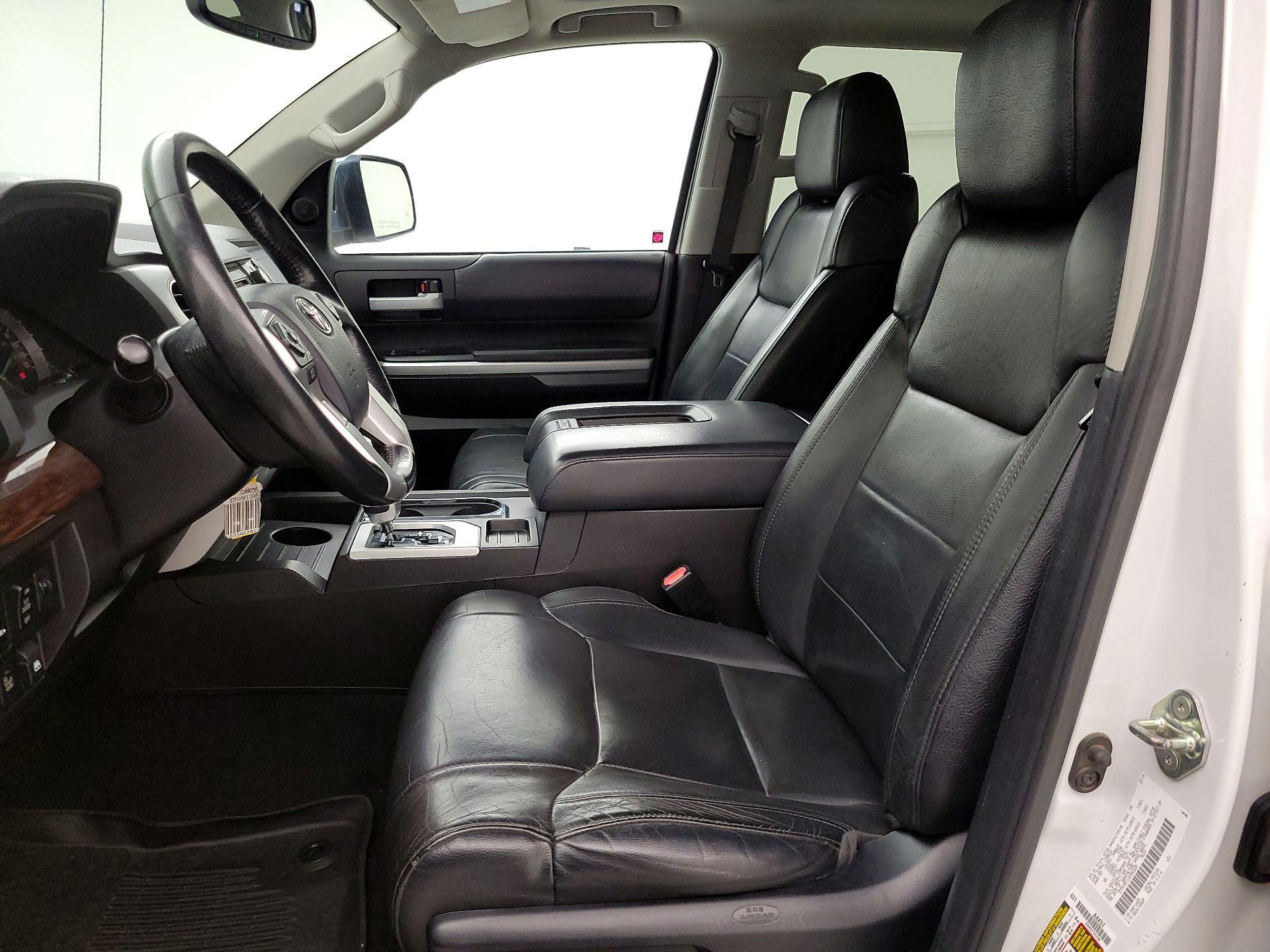 Thumbnail: 2016 Toyota Tundra - 11