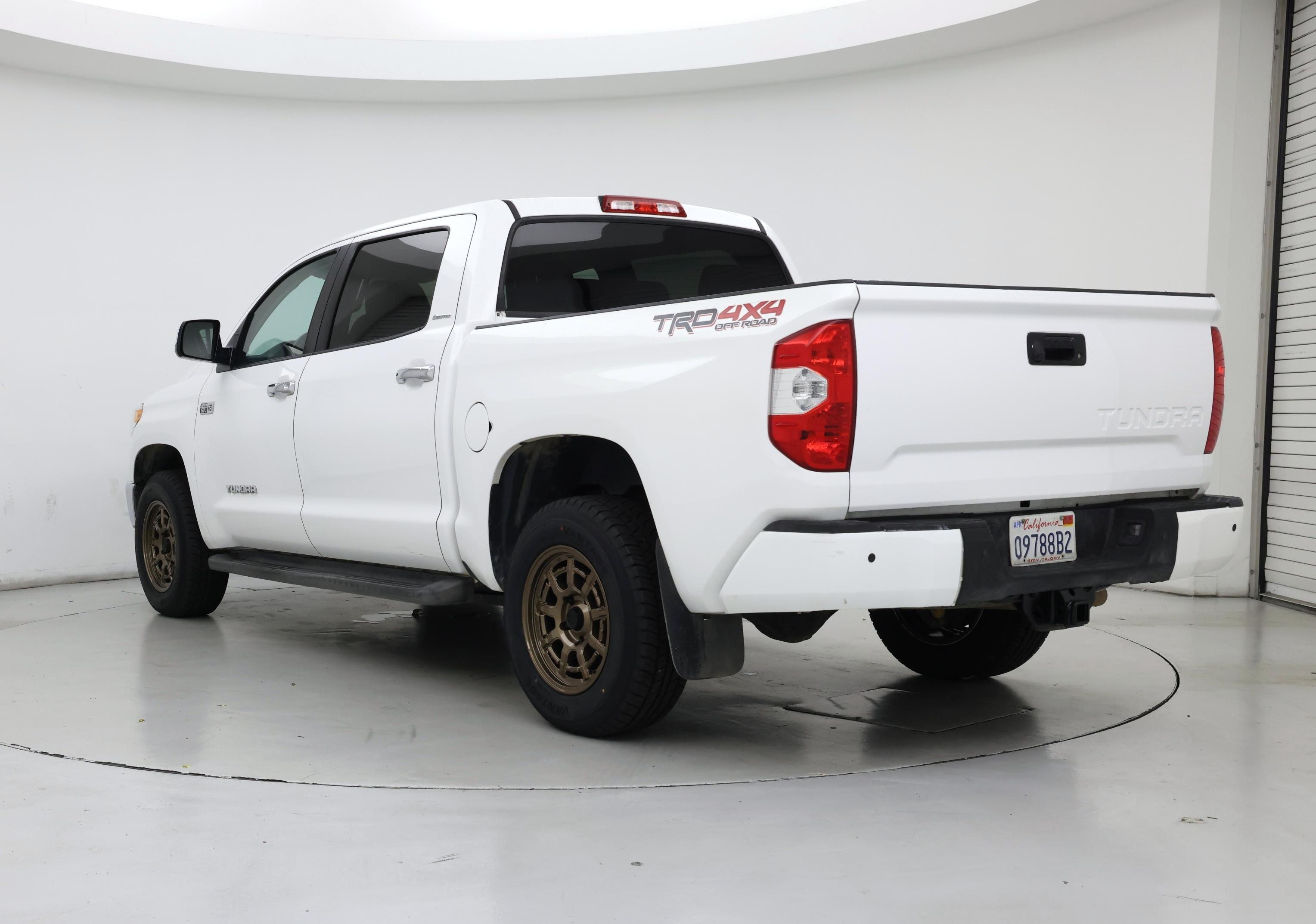 Thumbnail: 2016 Toyota Tundra - 2