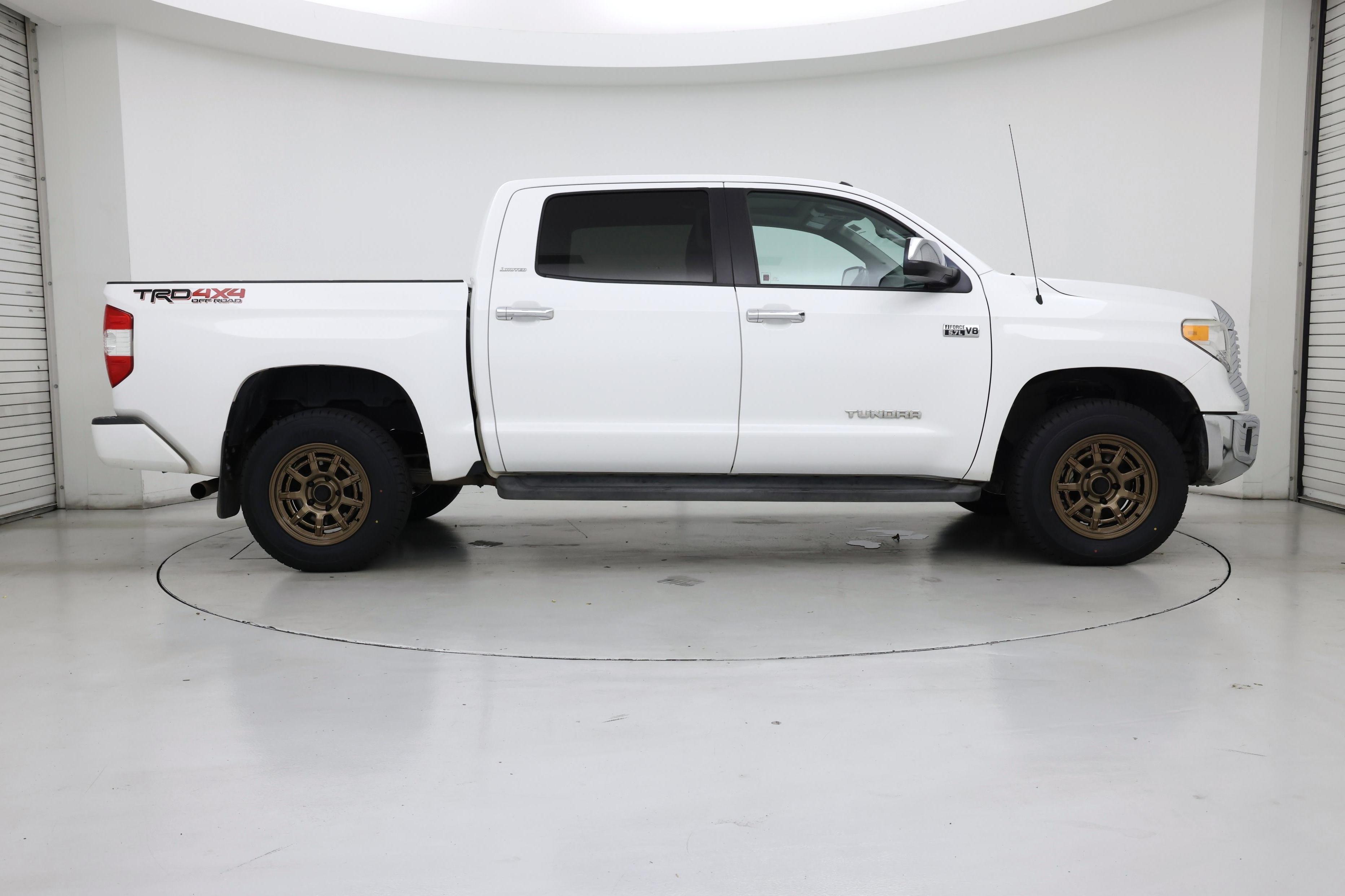 Thumbnail: 2016 Toyota Tundra - 7