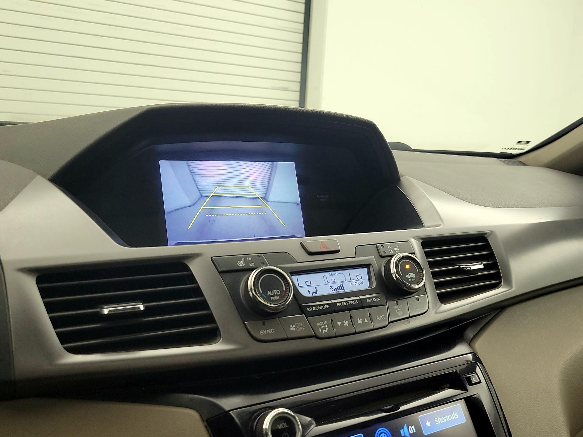 Thumbnail: 2014 Honda Odyssey - 14