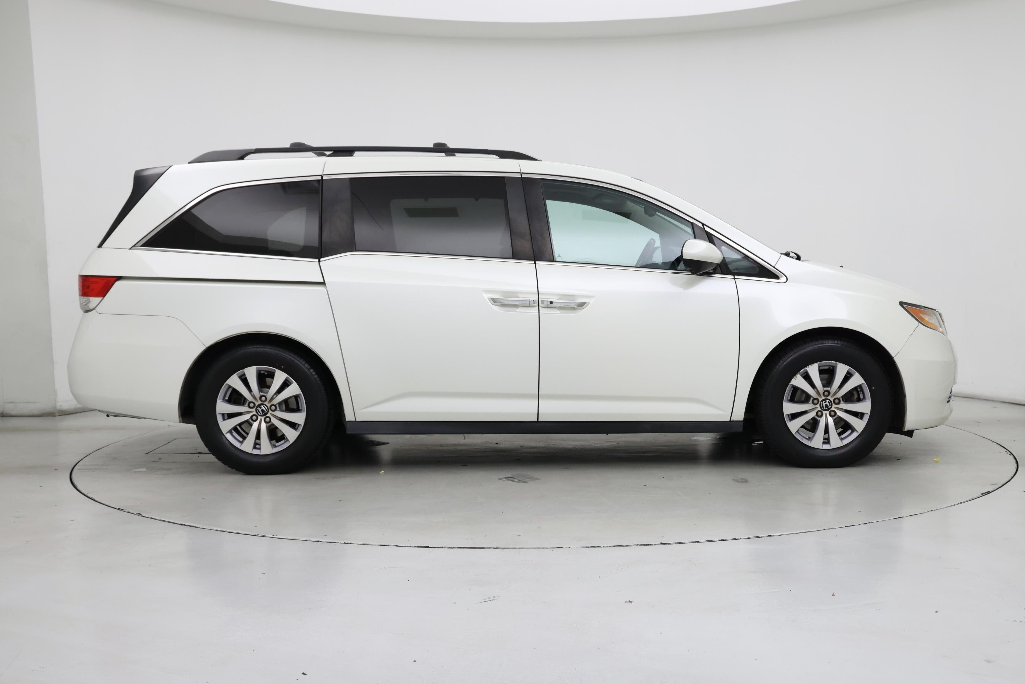 Thumbnail: 2014 Honda Odyssey - 7