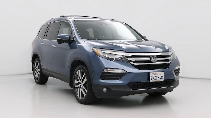 2017 Honda Pilot Touring Hero Image
