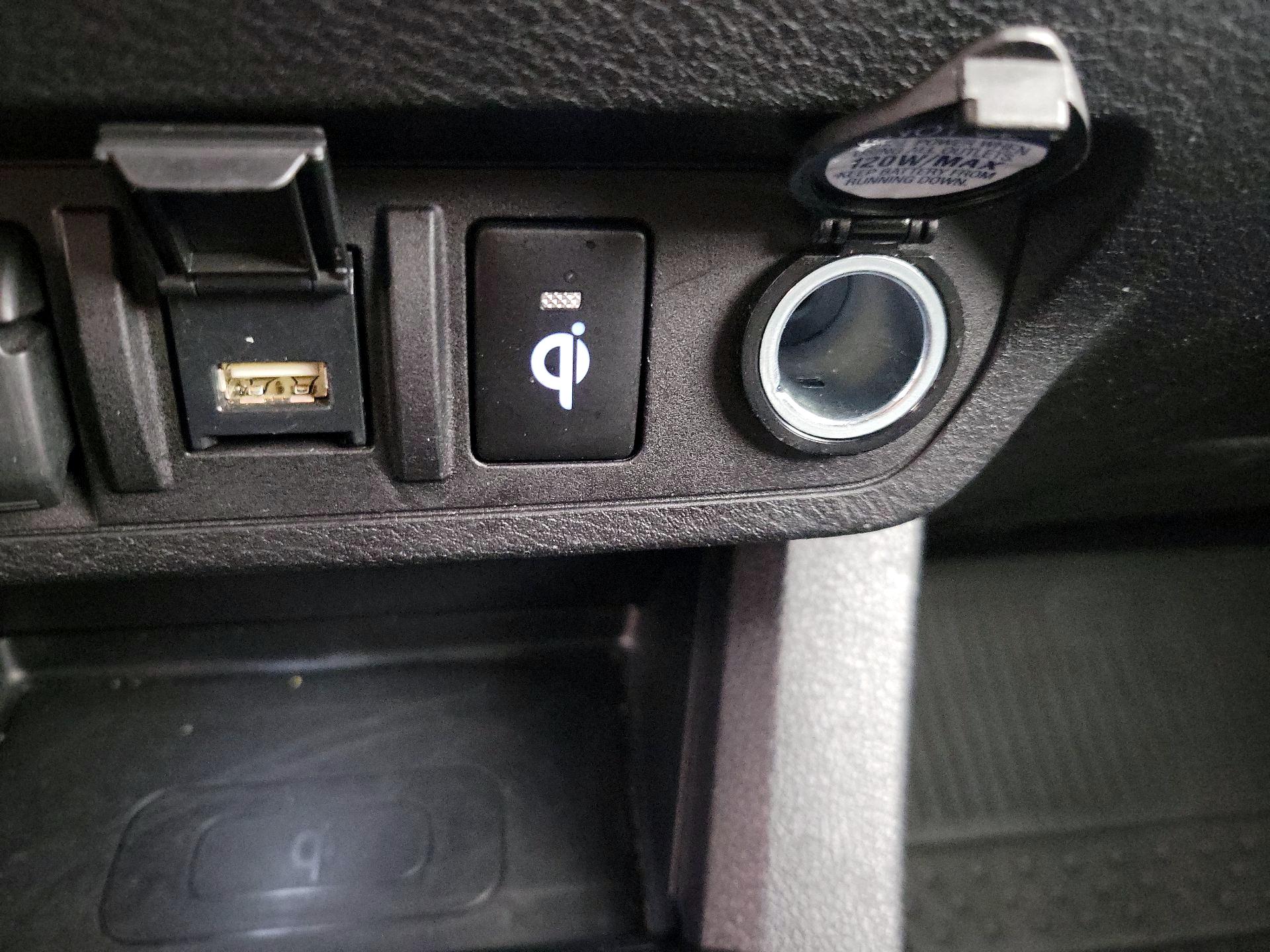 Thumbnail: 2022 Toyota Tacoma - 19