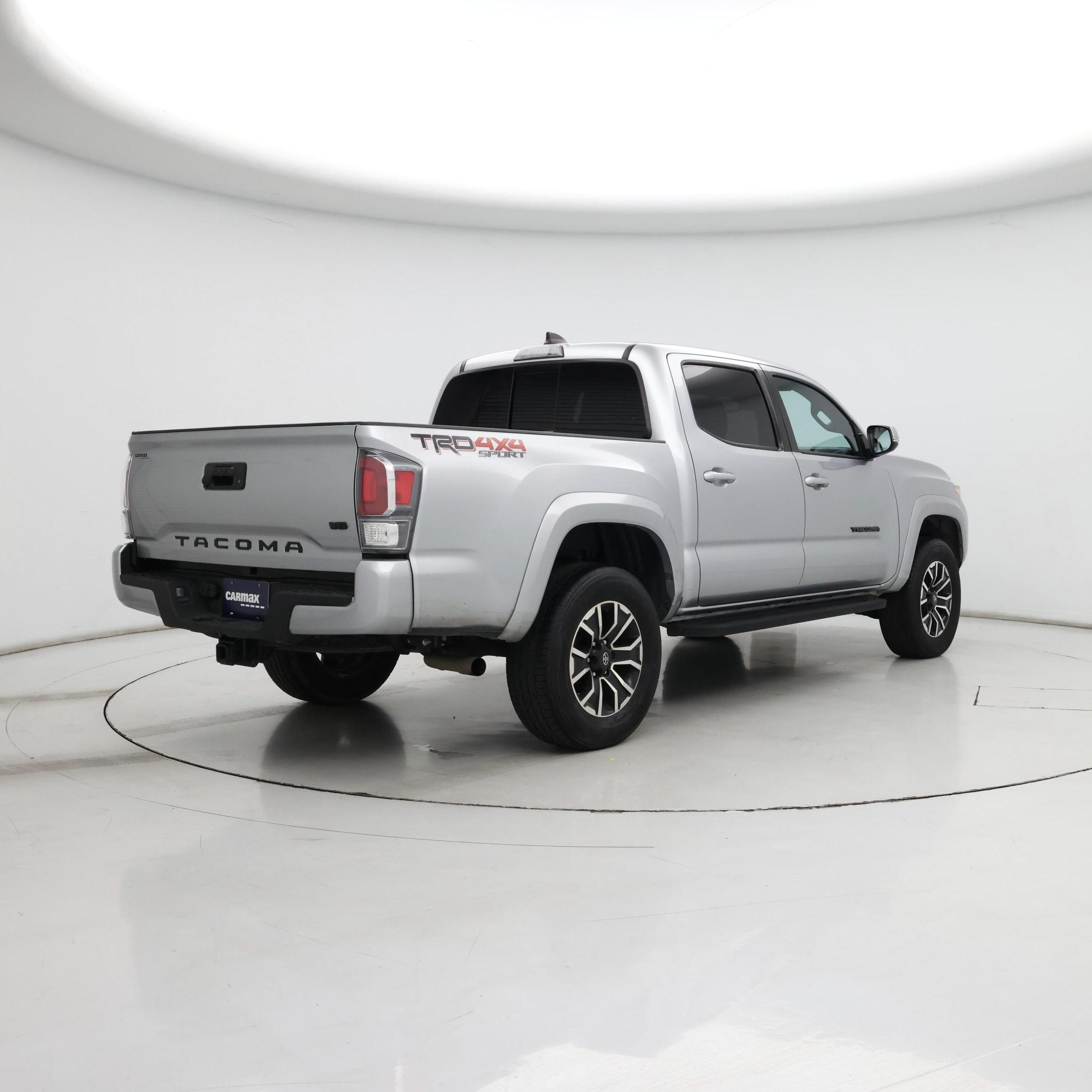 Thumbnail: 2022 Toyota Tacoma - 8