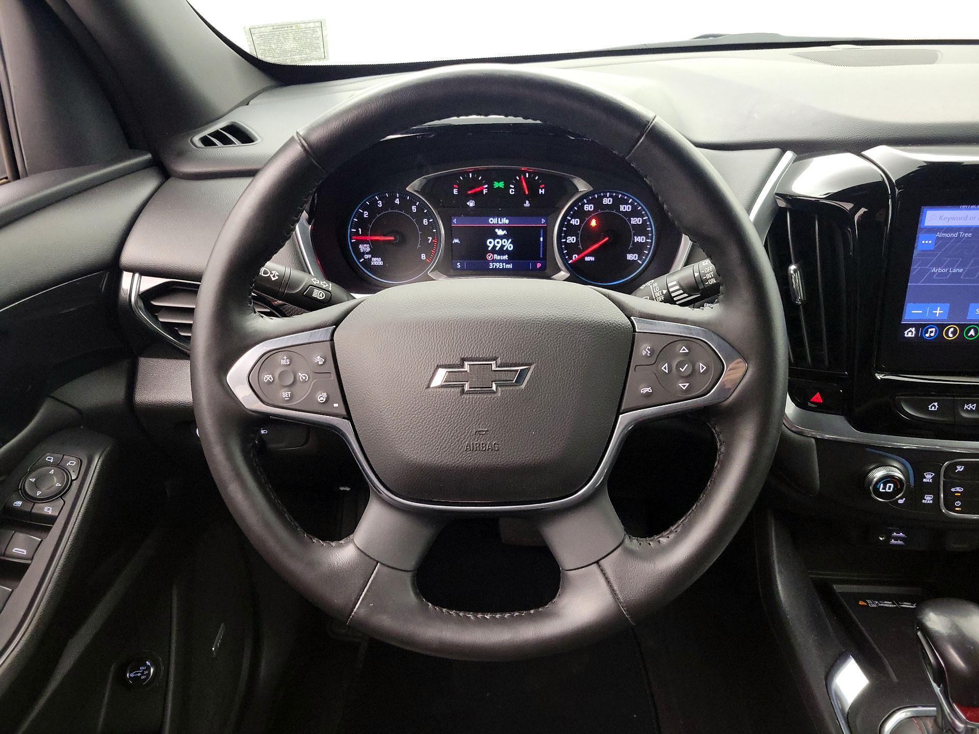 Thumbnail: 2022 Chevrolet Traverse - 10