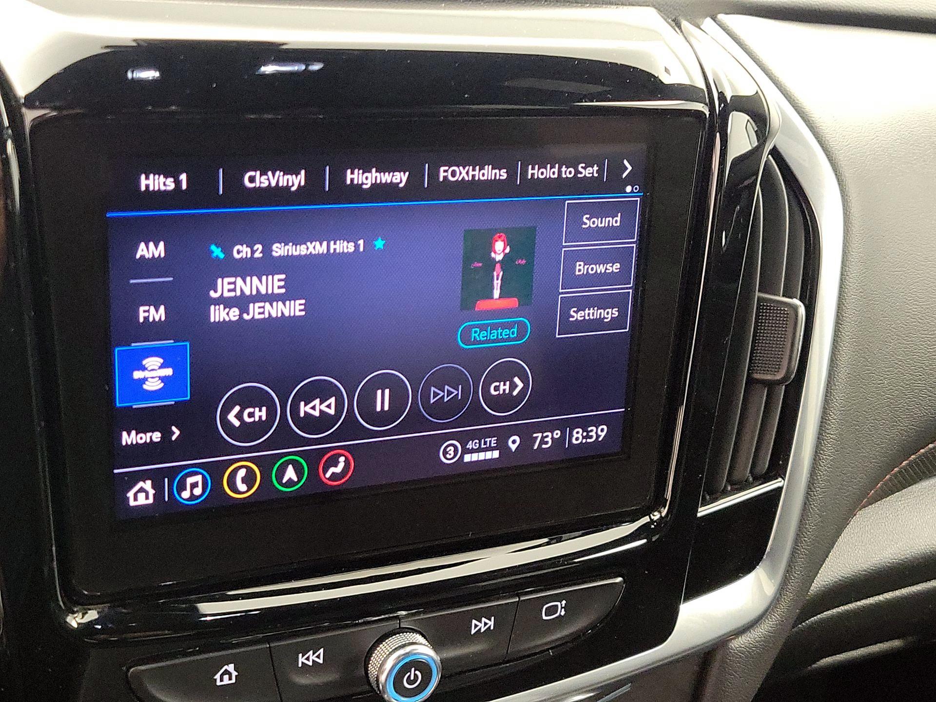 Thumbnail: 2022 Chevrolet Traverse - 16