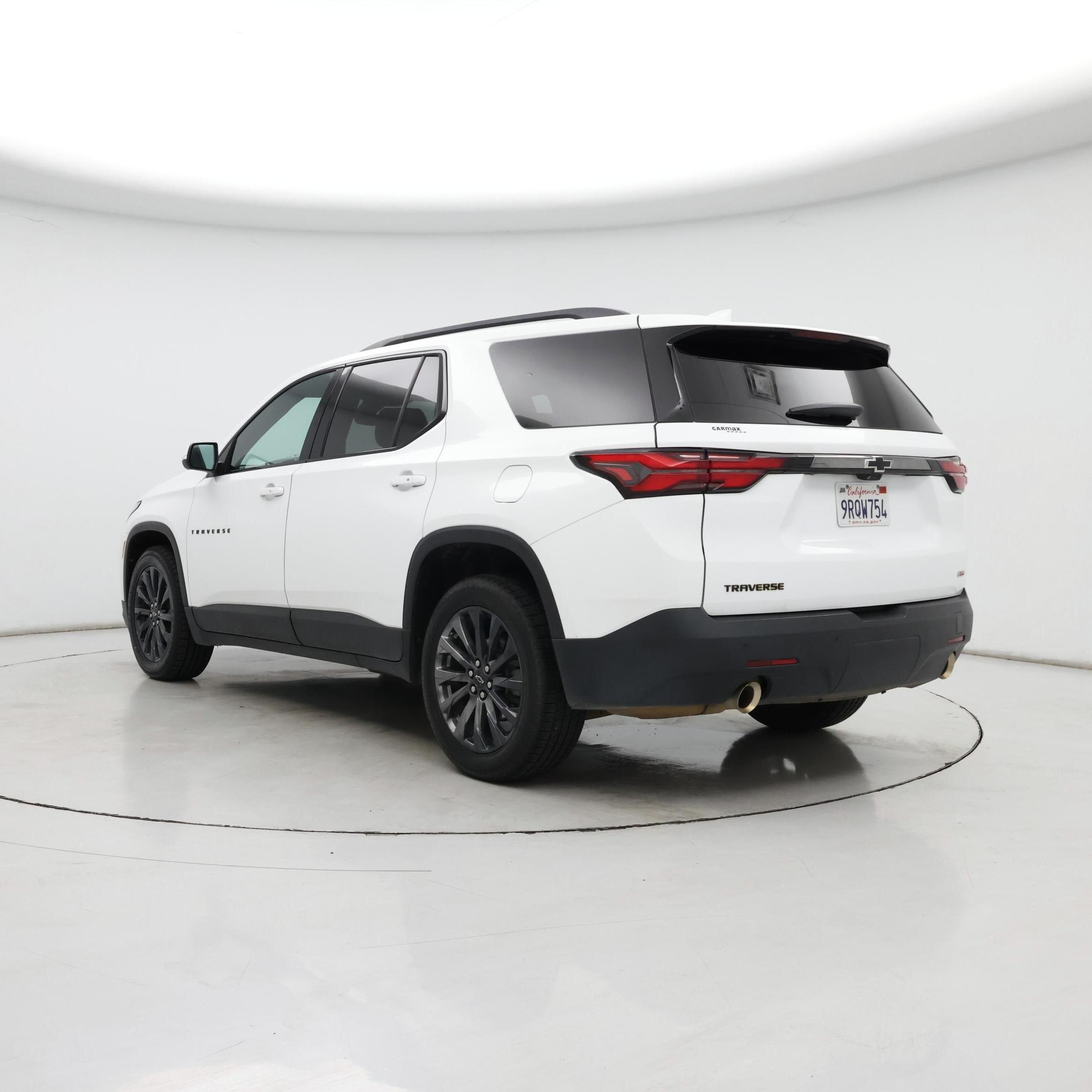 Thumbnail: 2022 Chevrolet Traverse - 2