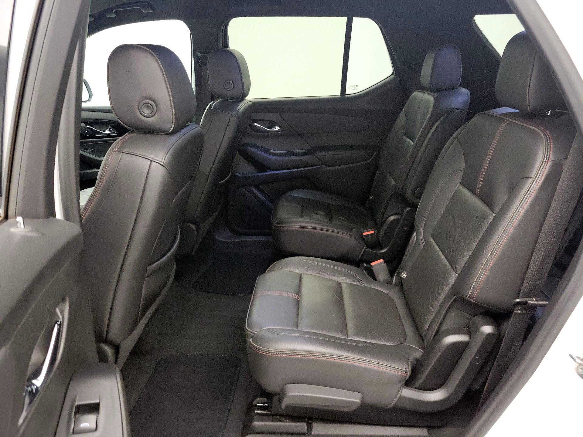 Thumbnail: 2022 Chevrolet Traverse - 20