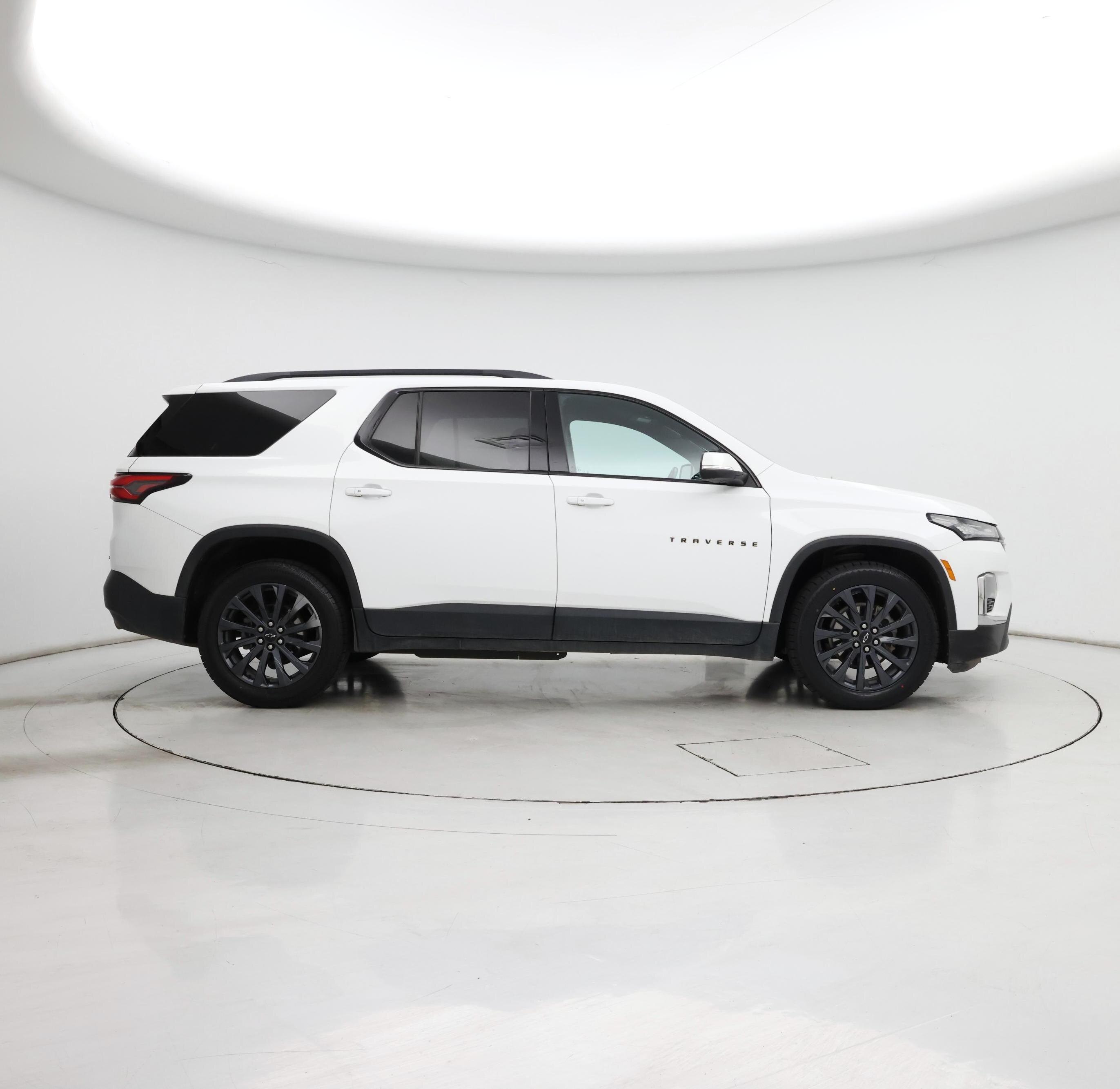 Thumbnail: 2022 Chevrolet Traverse - 7