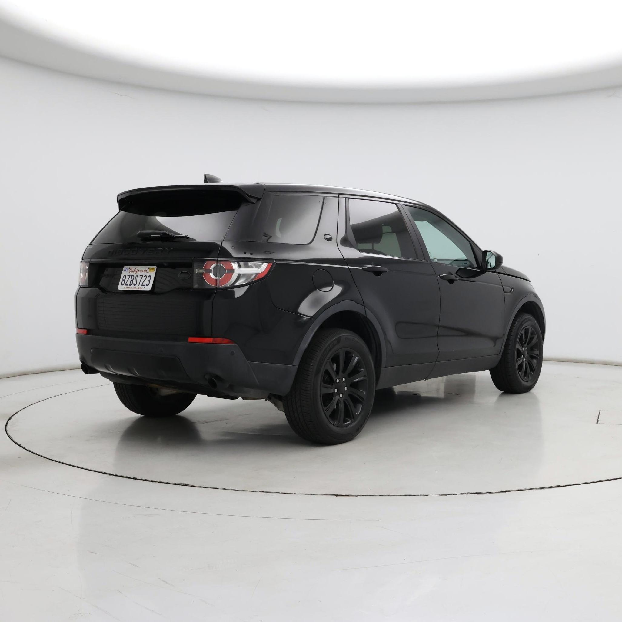 Thumbnail: 2017 Land Rover Discovery Sport - 8