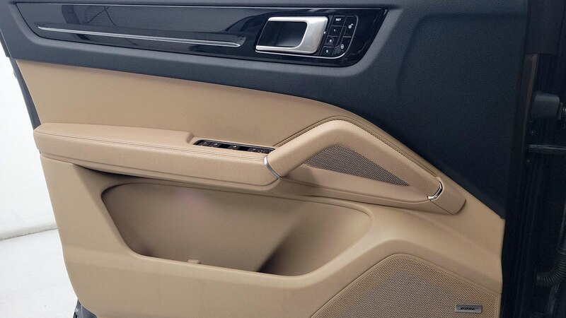 2019 Porsche Cayenne  12
