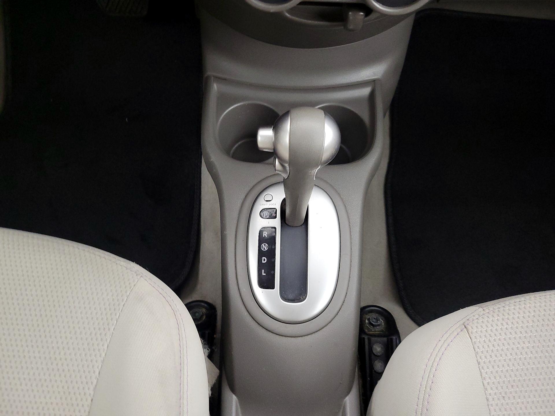 Thumbnail: 2014 Nissan Versa - 14