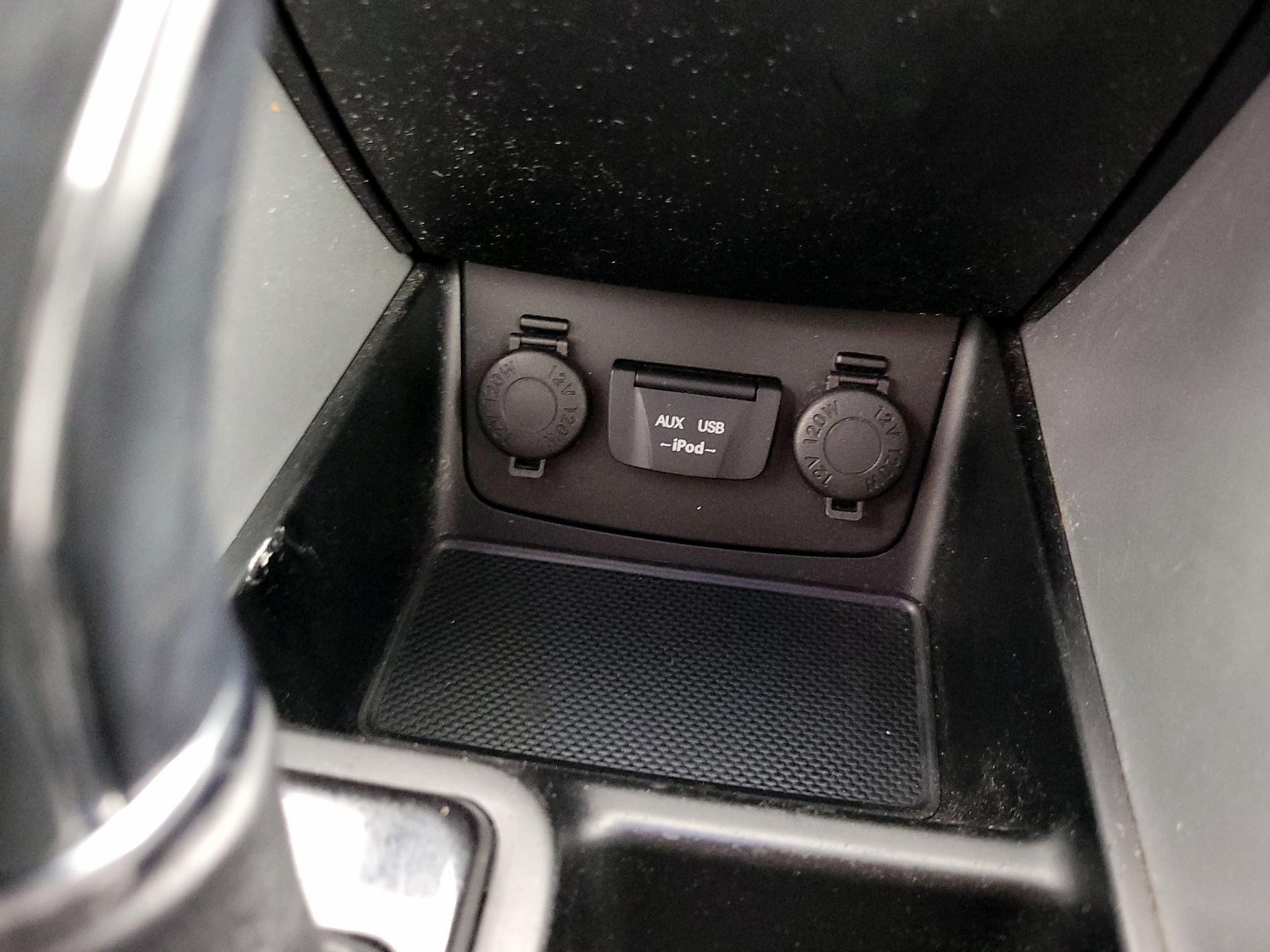 Thumbnail: 2014 Hyundai Sonata - 19