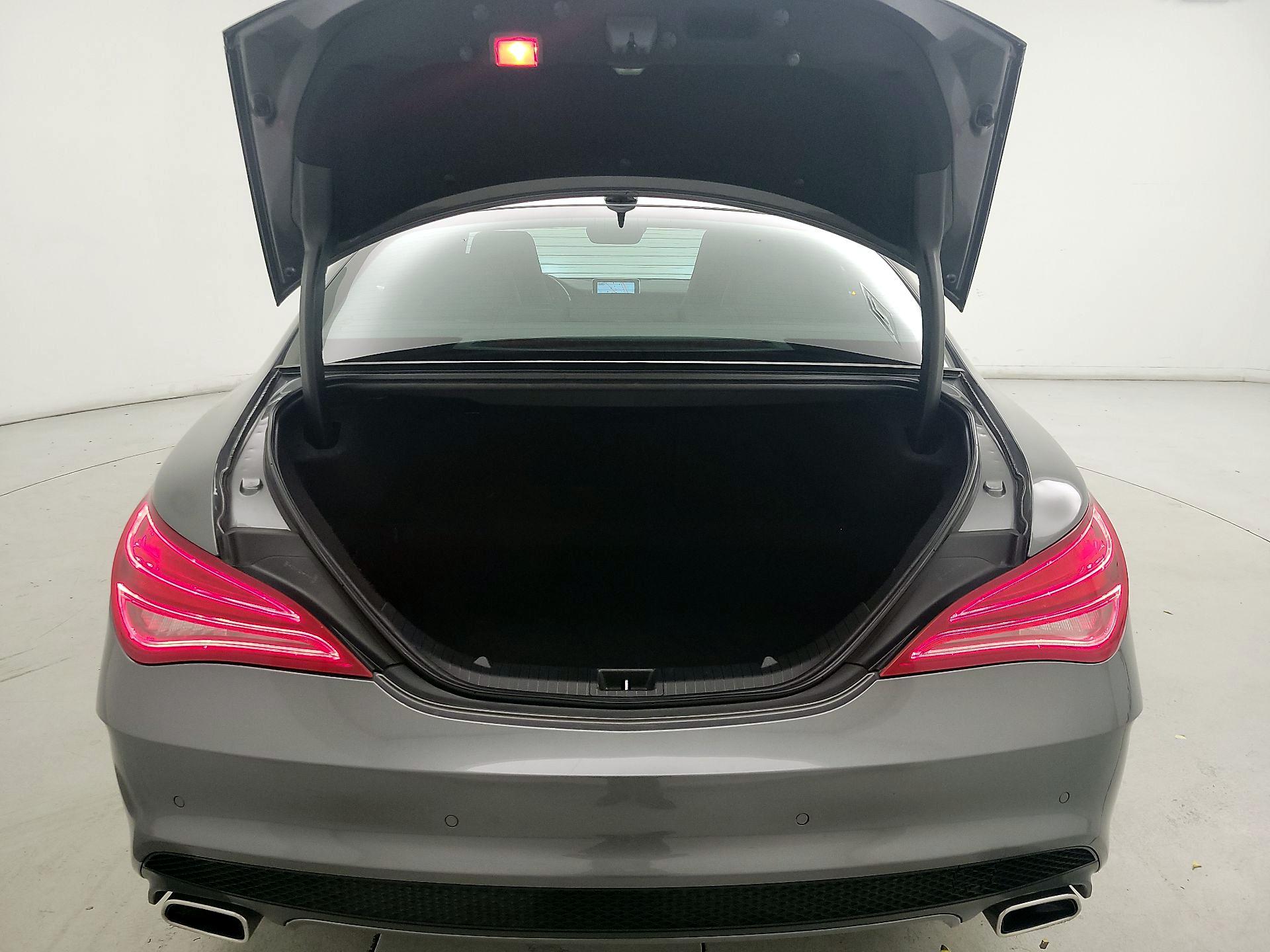 Thumbnail: 2014 Mercedes-Benz CLA - 20