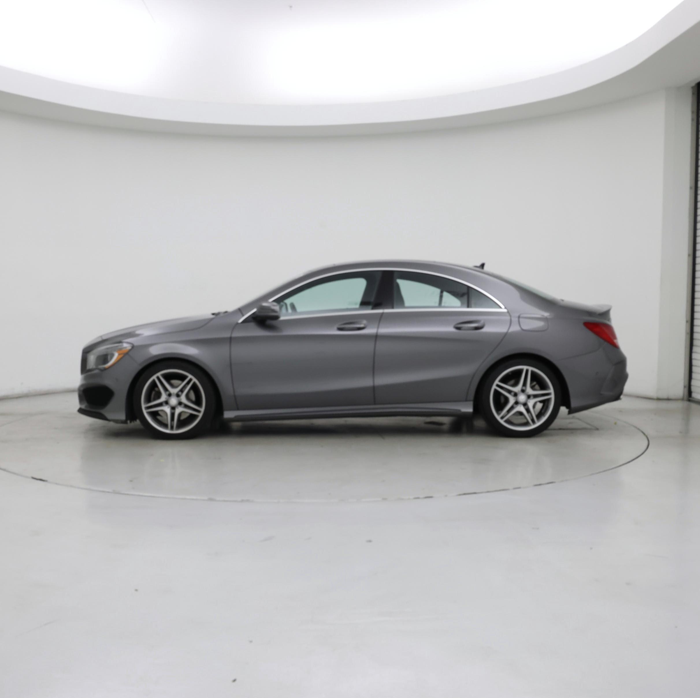 Thumbnail: 2014 Mercedes-Benz CLA - 3