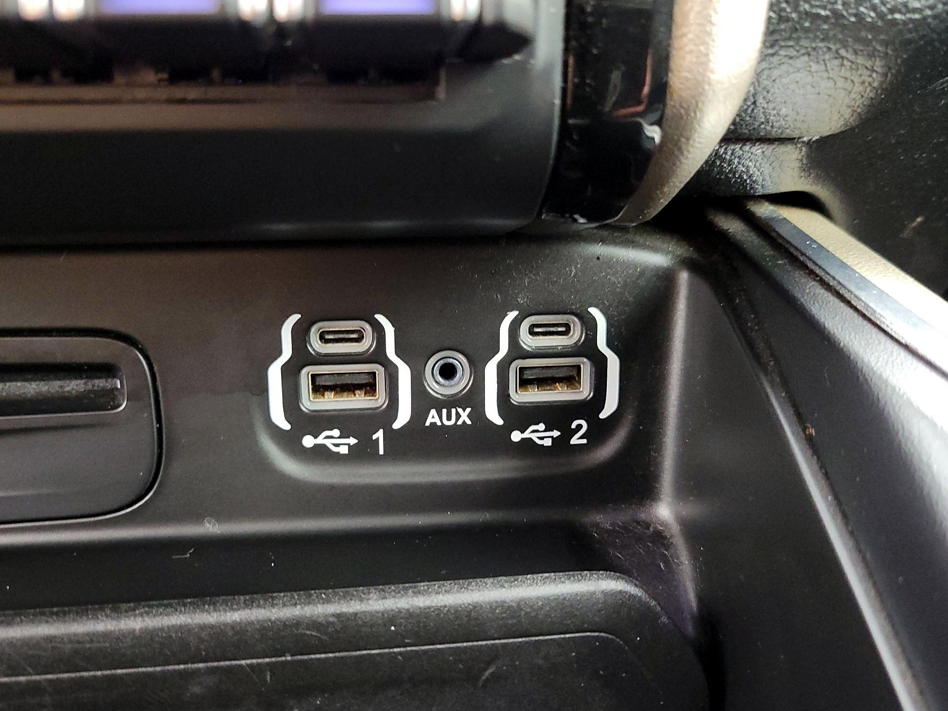 Thumbnail: 2019 RAM 1500 - 19