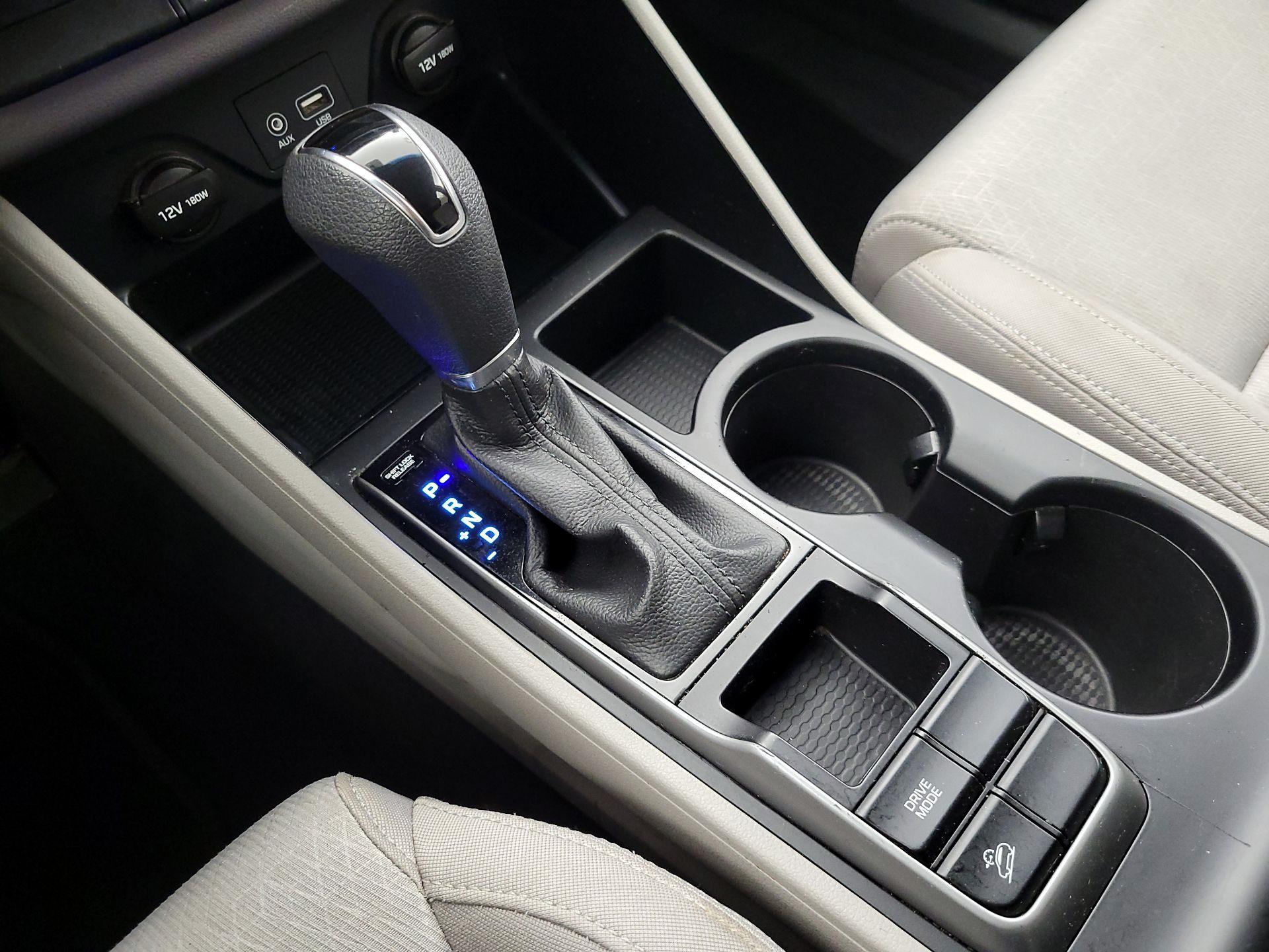 Thumbnail: 2016 Hyundai Tucson - 17