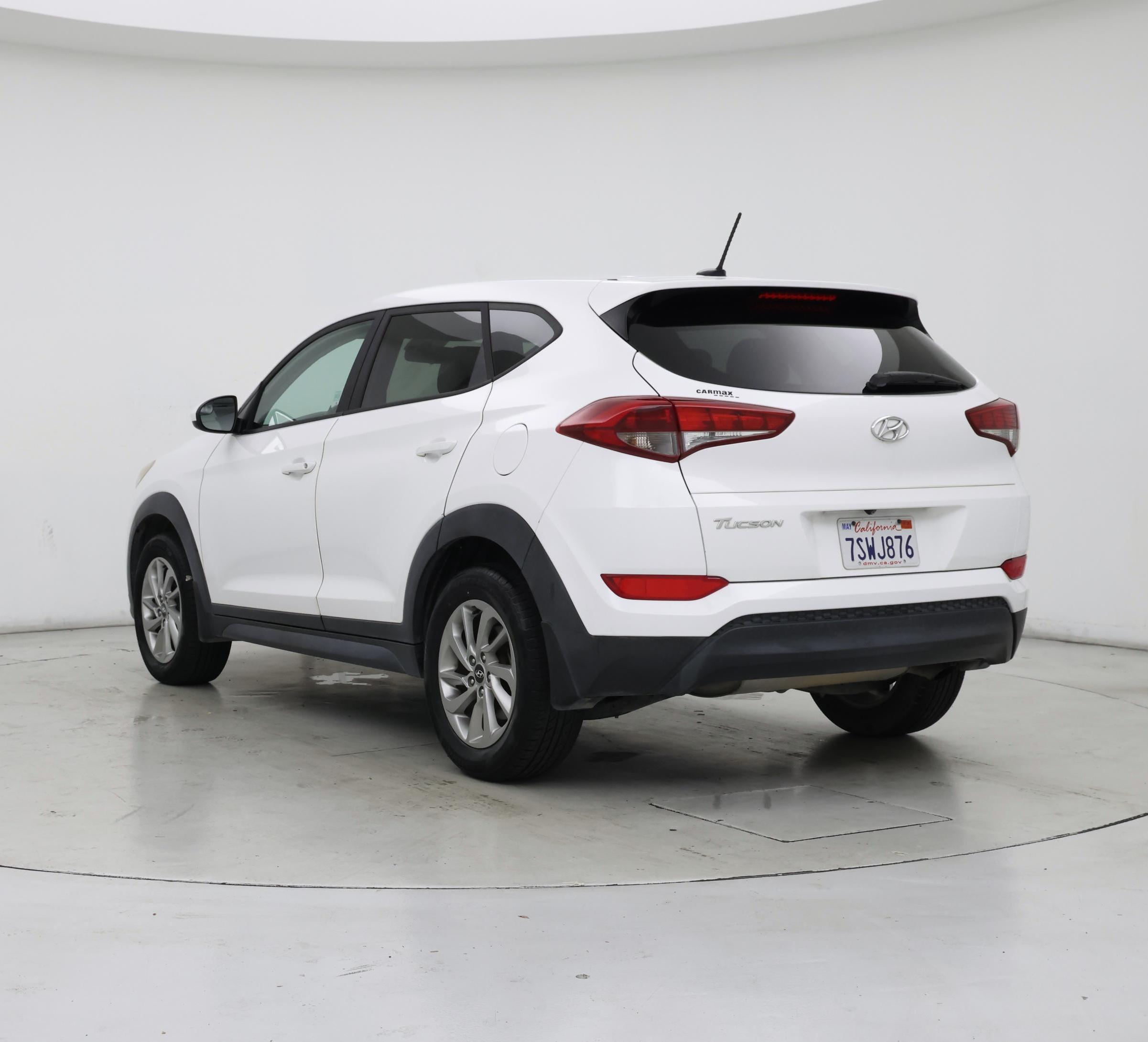 Thumbnail: 2016 Hyundai Tucson - 2