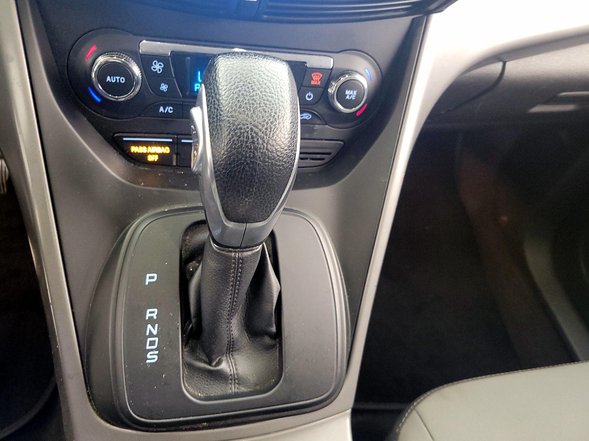 Thumbnail: 2016 Ford Escape - 17