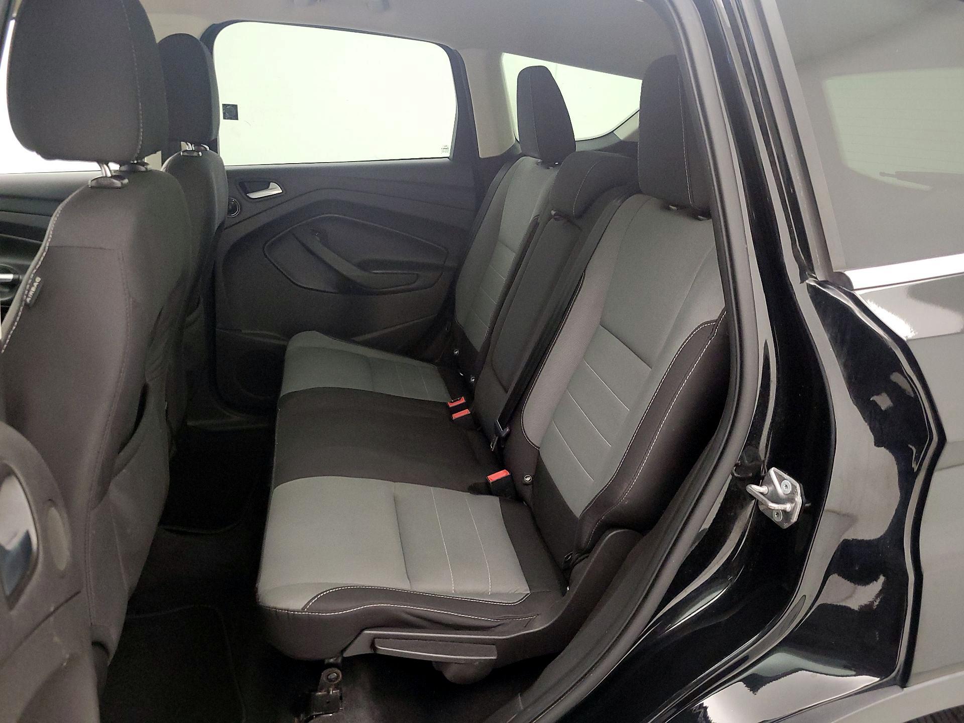 Thumbnail: 2016 Ford Escape - 18