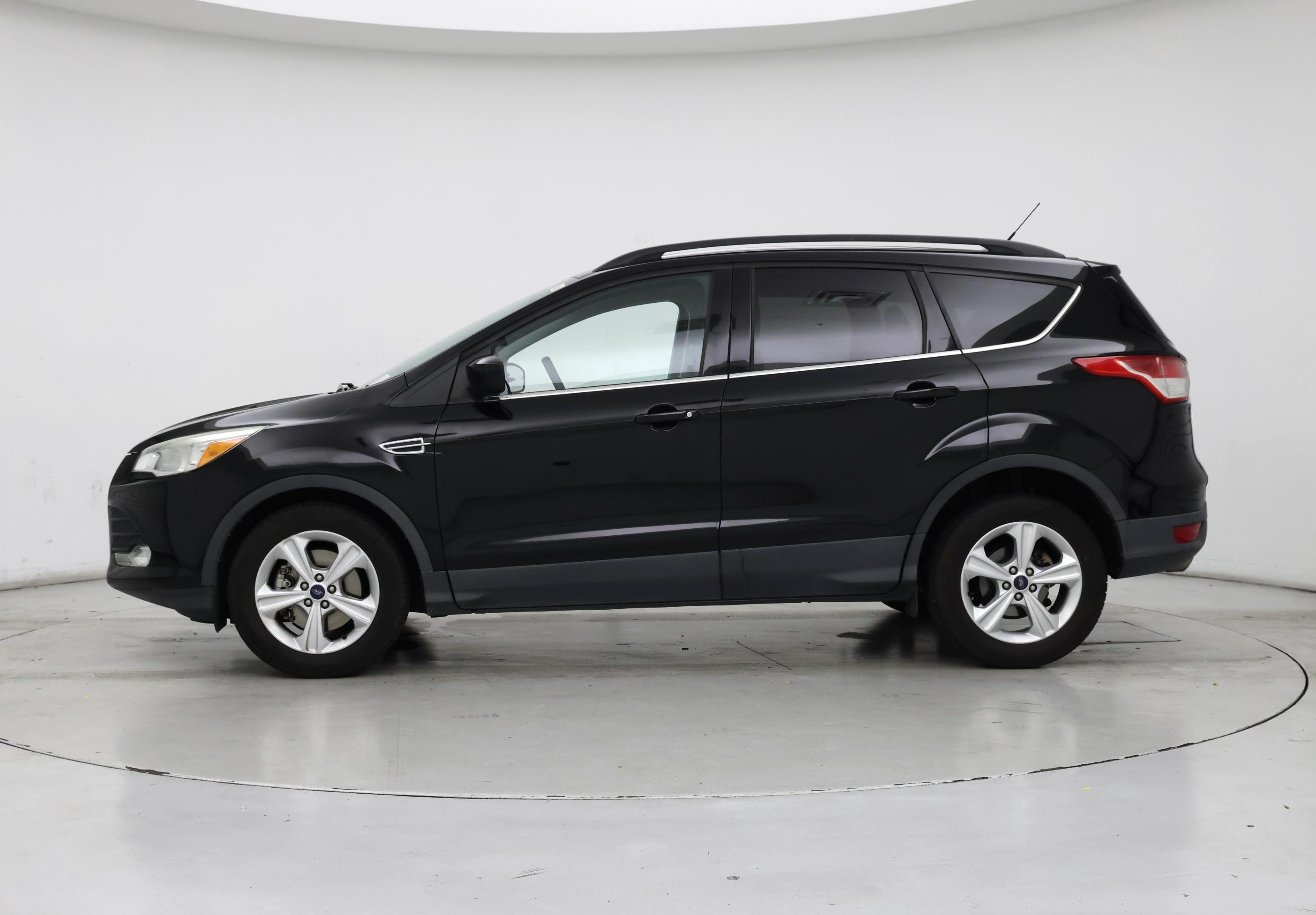 Thumbnail: 2016 Ford Escape - 3