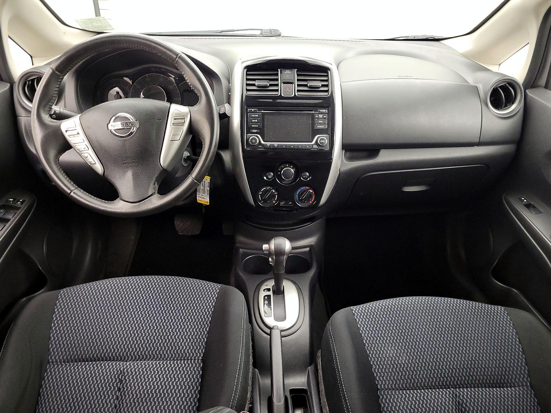 Thumbnail: 2016 Nissan Versa Note - 9